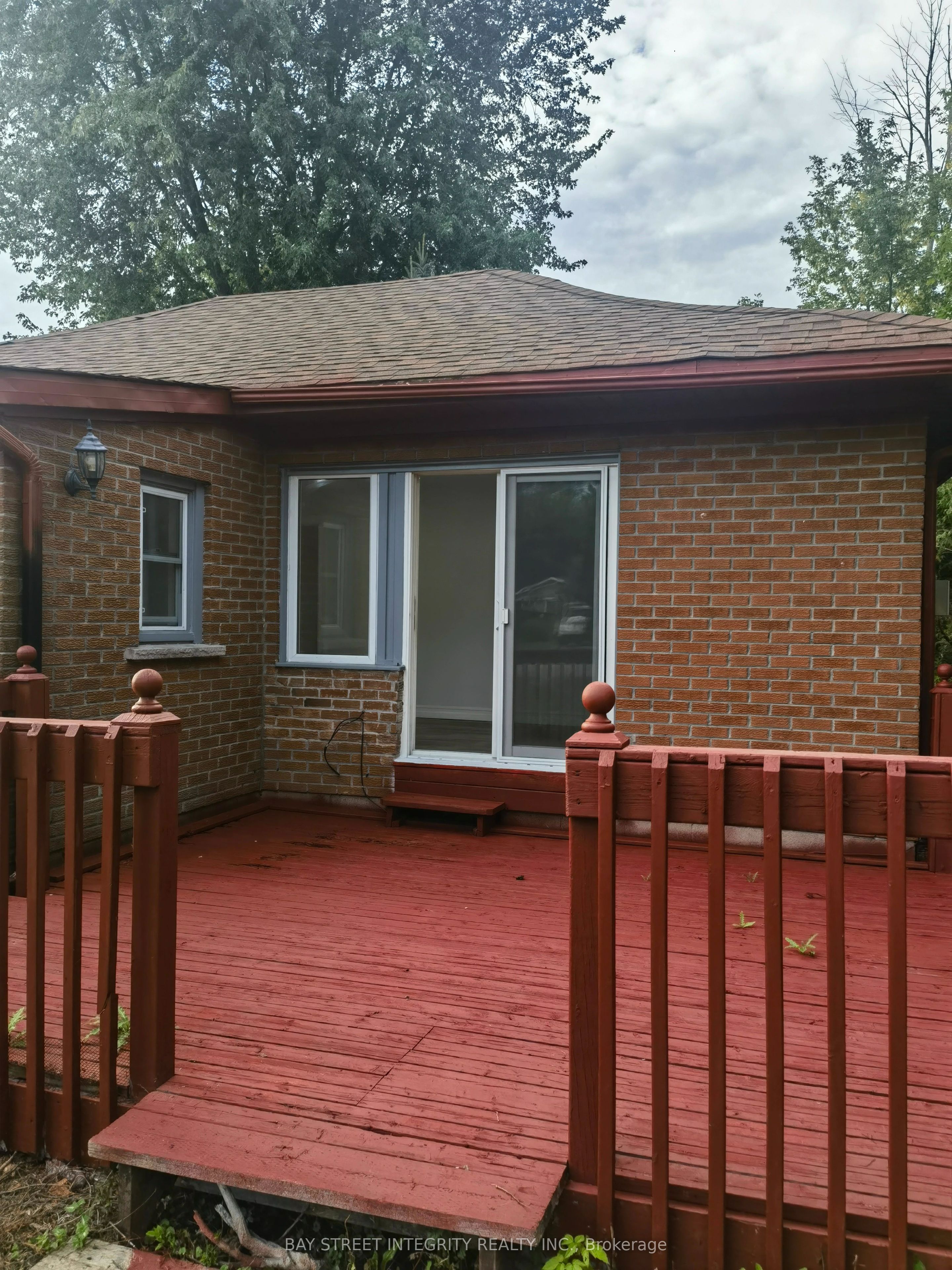 298 Lakeview Boulevard, Georgina, ON L4P 2Y7 photo 2