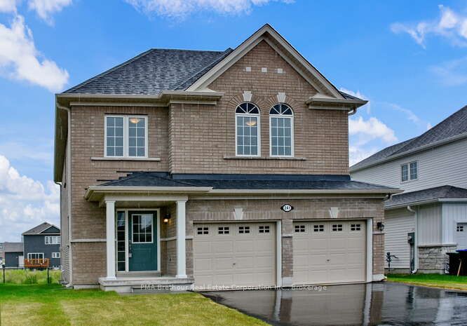 241 Mckenzie Drive, Clearview, ON L0M 1S0