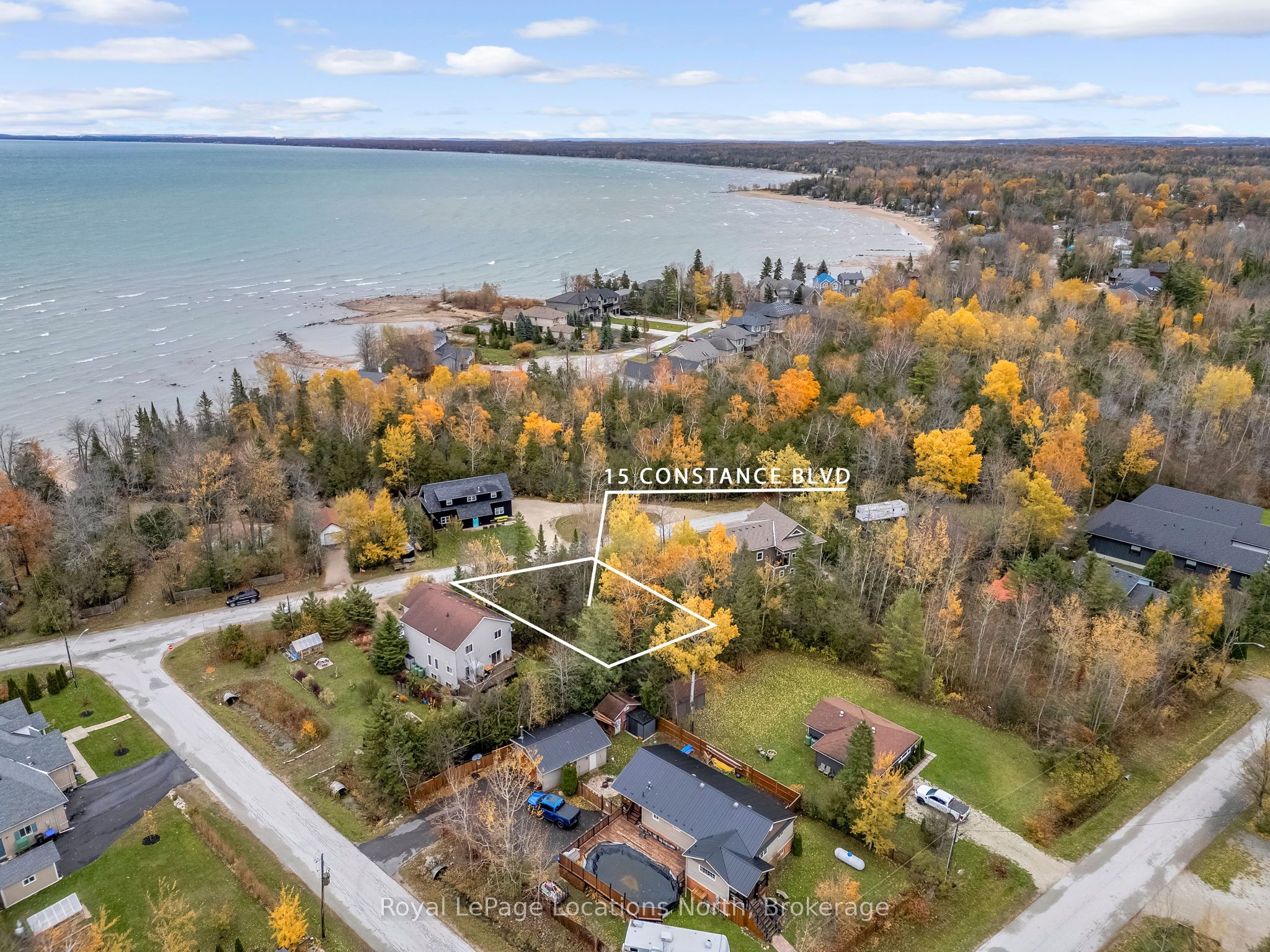 15 Constance Boulevard, Wasaga Beach, ON L9Z 2Y5 photo 2