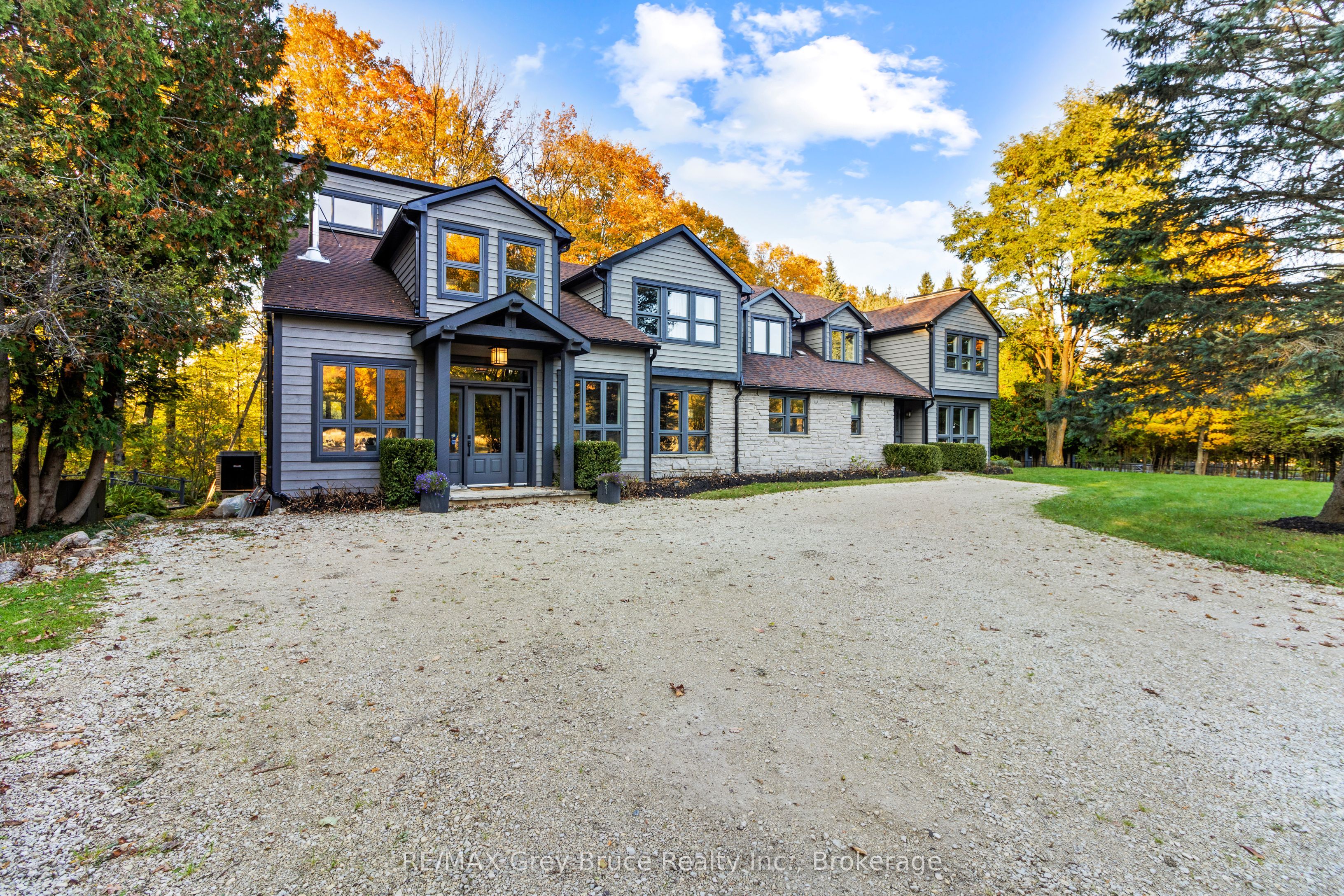 3476 Garden Of Eden Road, Clearview, ON L0M 1G0 photo 4