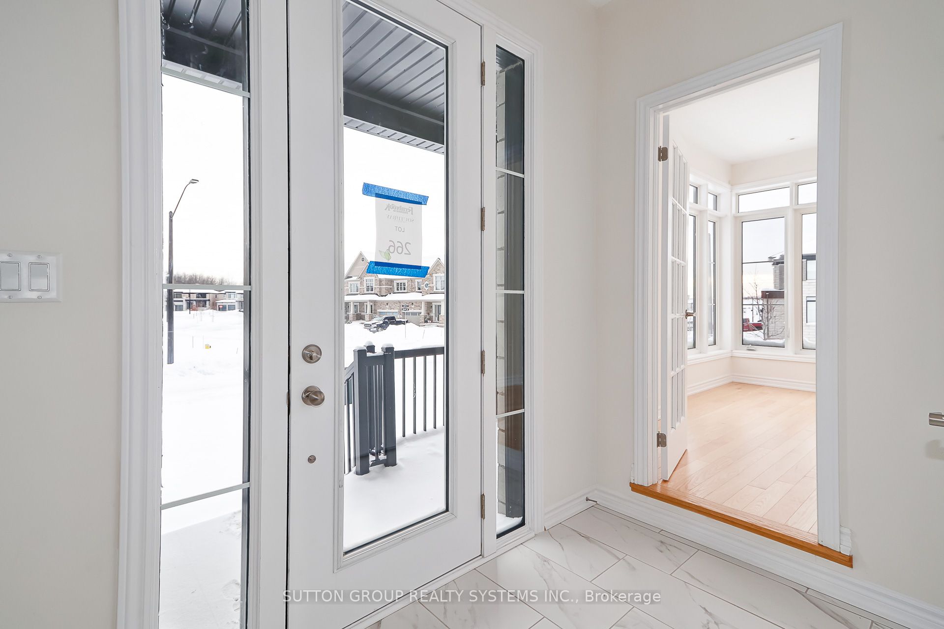 187 Rosanne Circle, Wasaga Beach, ON L9Z 0N1 photo 4