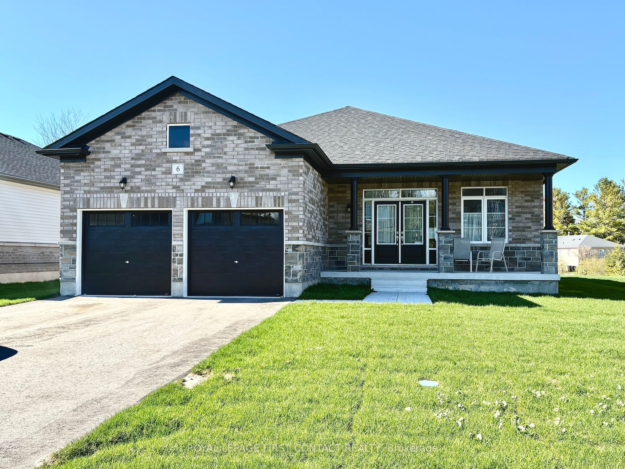 6 Misty Ridge Road, Wasaga Beach, ON L9Z 0R8