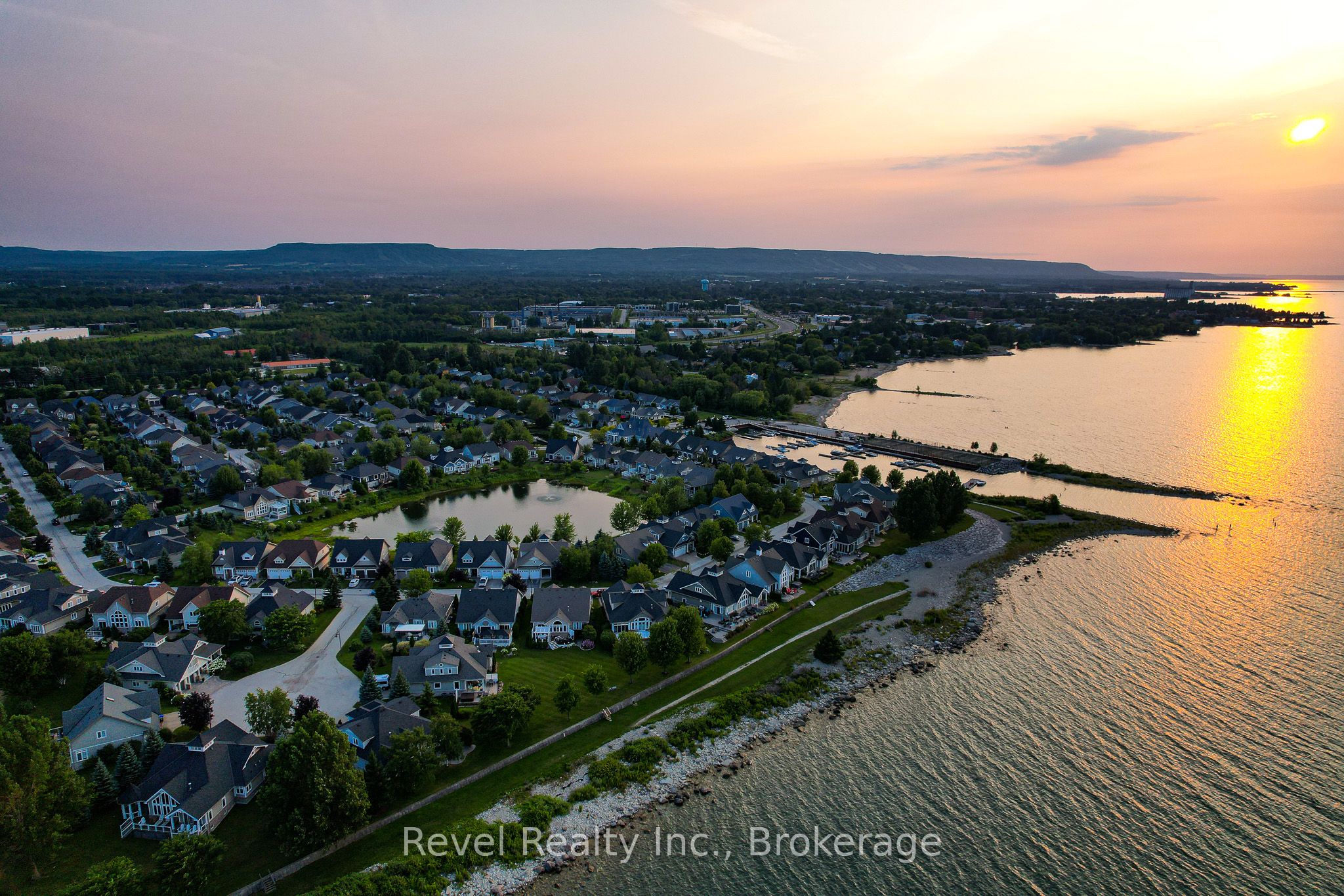 20 Marine View Drive, Collingwood, ON L9Y 5A3 photo 3