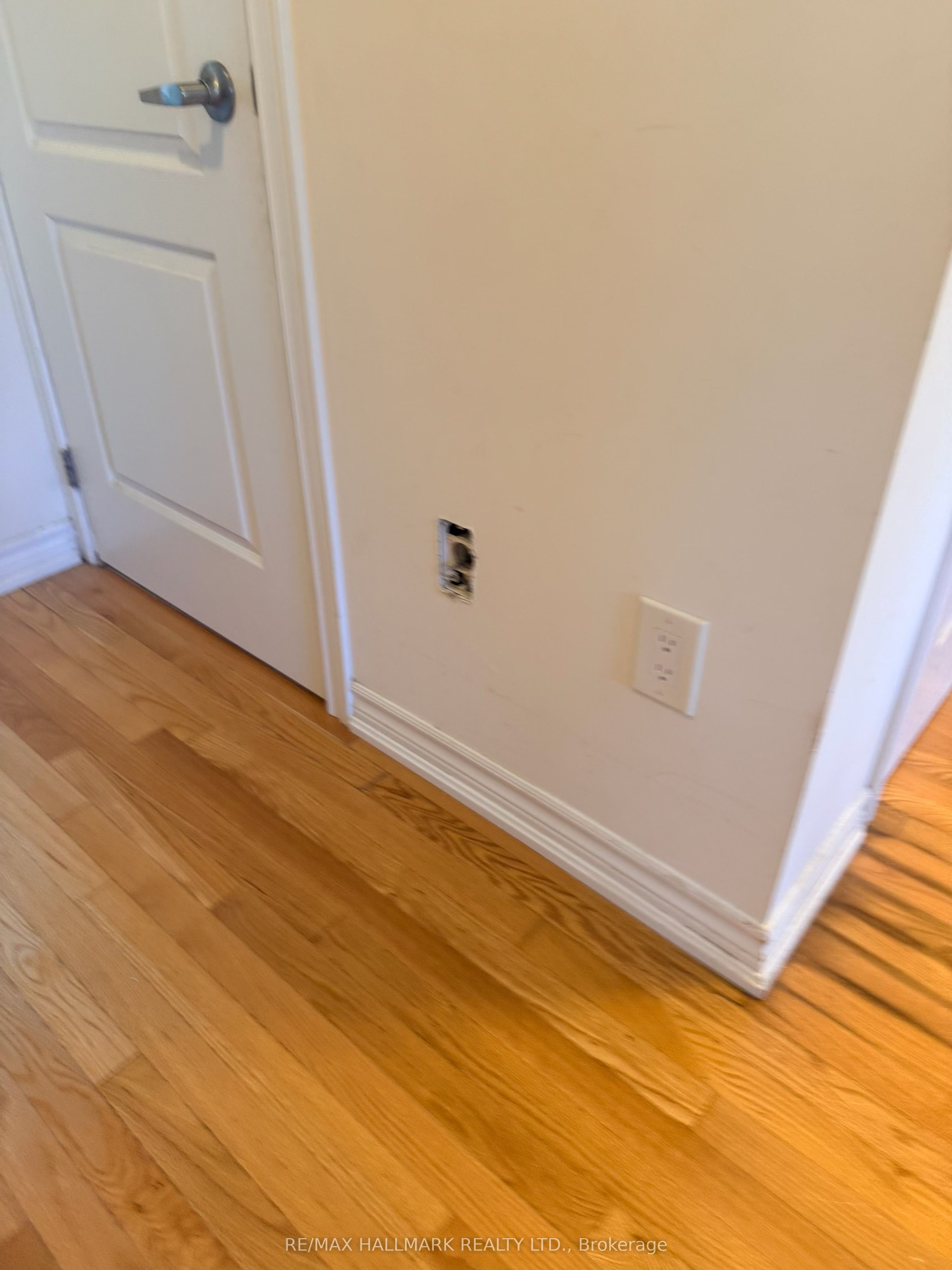 15 Deneb Street, Barrie, ON L4N 1N1 photo 5
