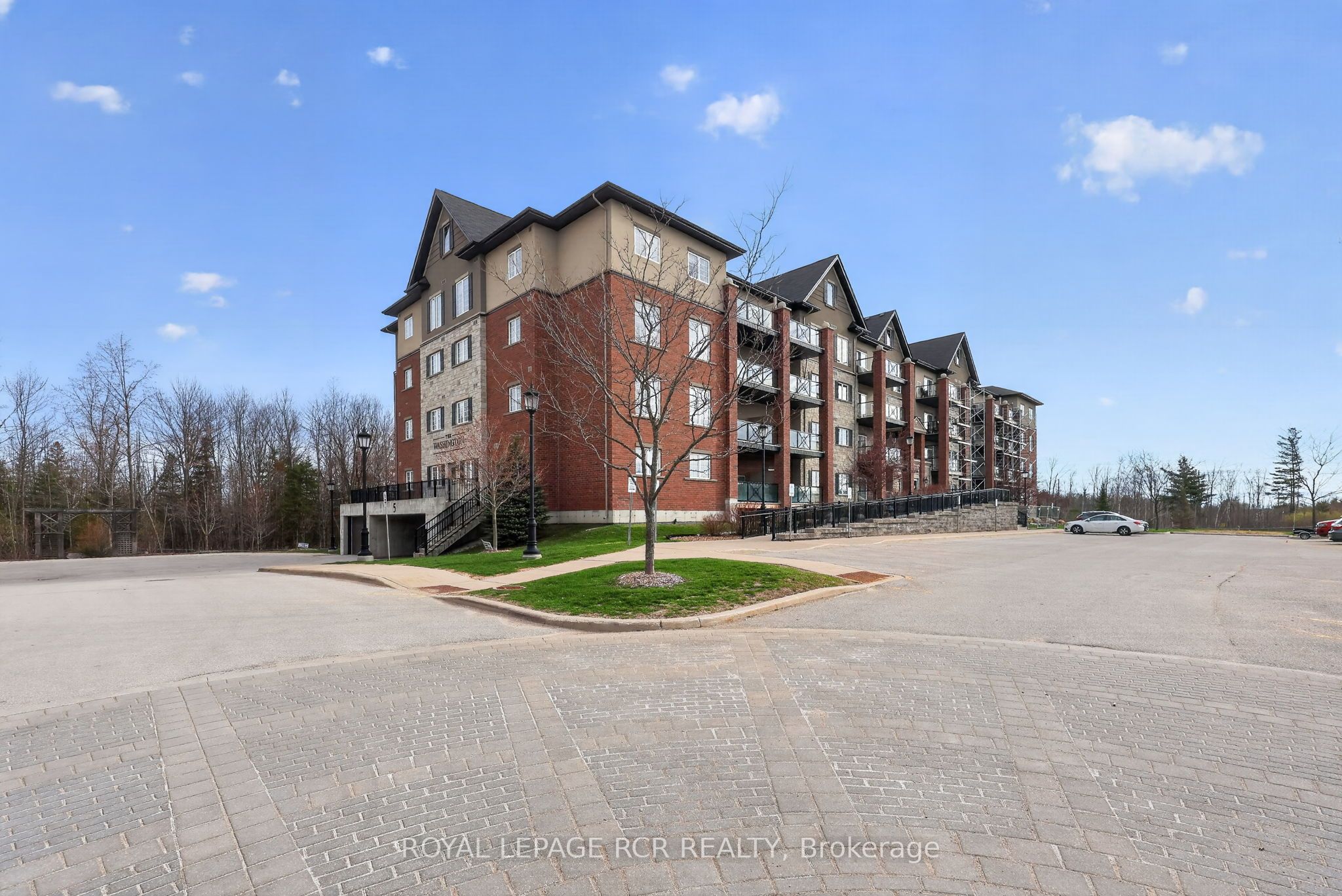 5 Greenwich Street 105, Barrie, ON L4N 7Y8 photo 4