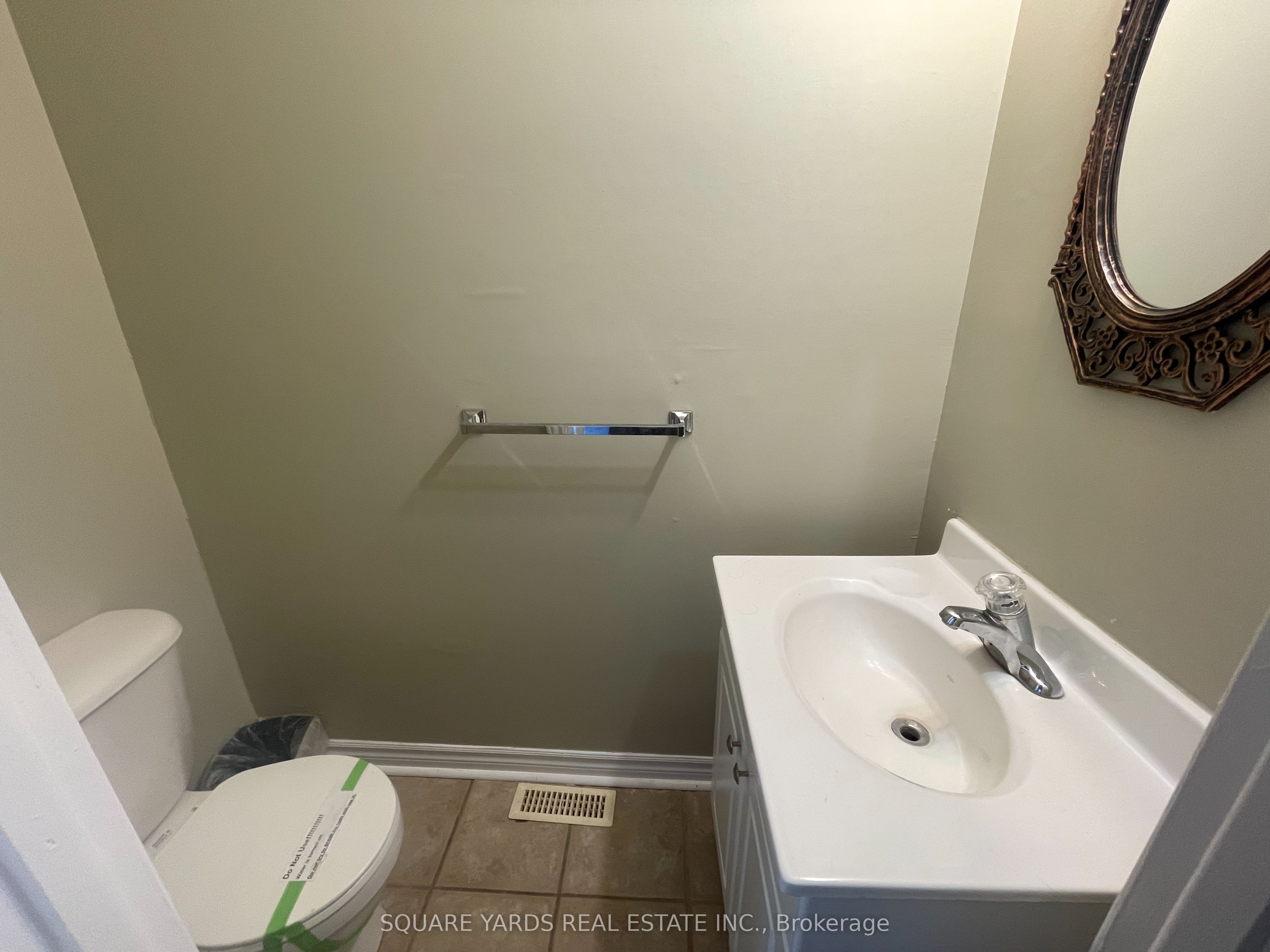 275 Blake Street 25, Barrie, ON L4M 1K7 photo 2