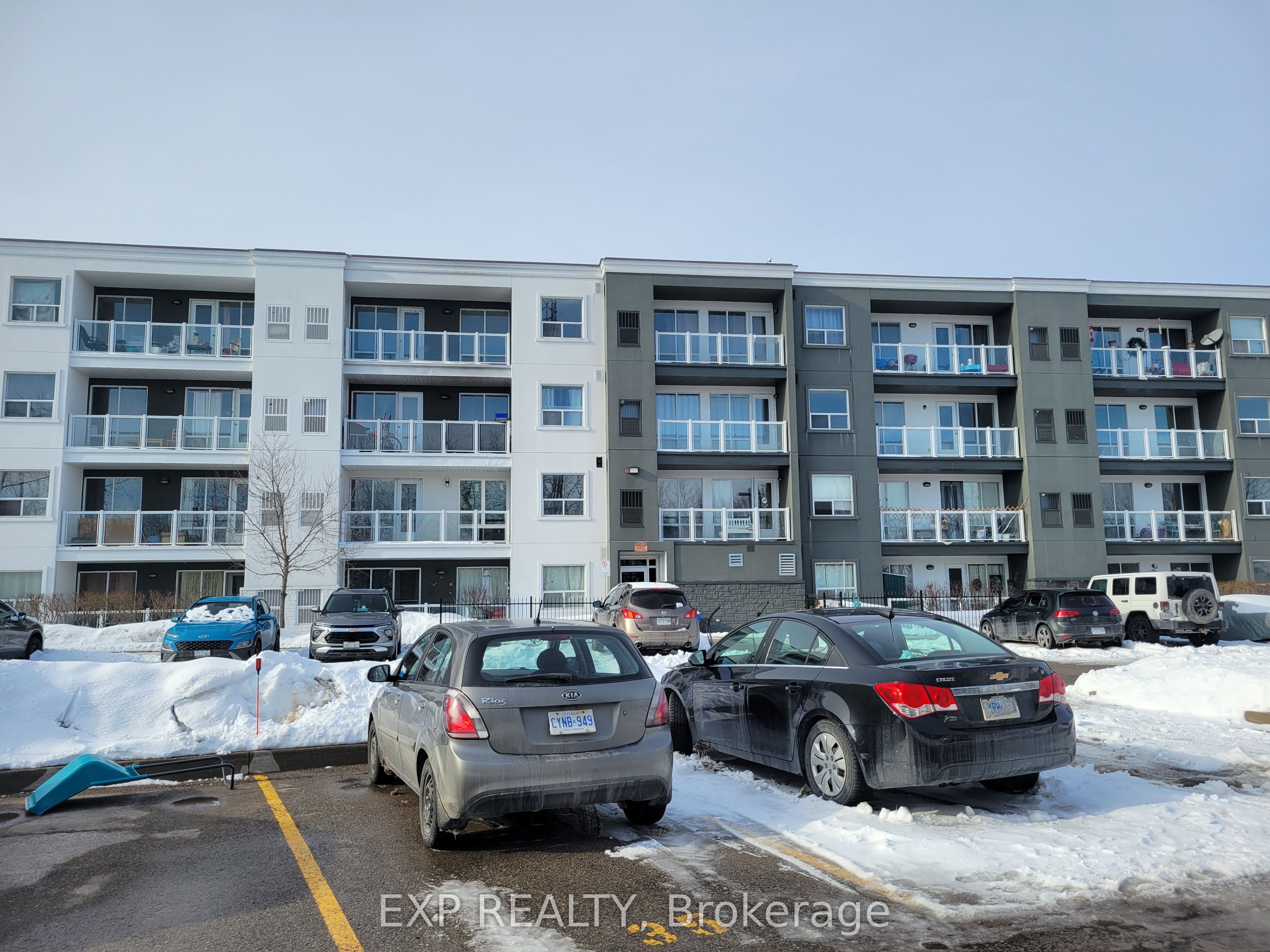 95 Barrie Road 401, Orillia, ON L3V 0B2 photo 4