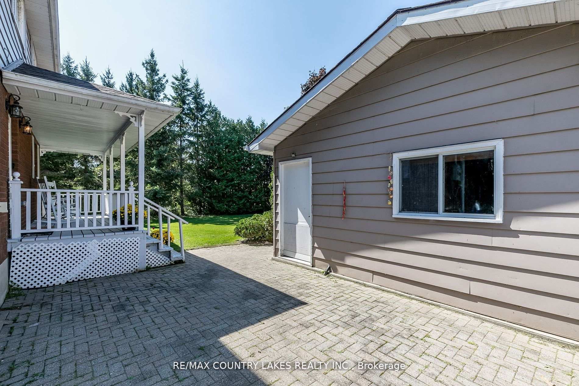 47 Lake Avenue, Ramara, ON L0K 1B0 photo 4