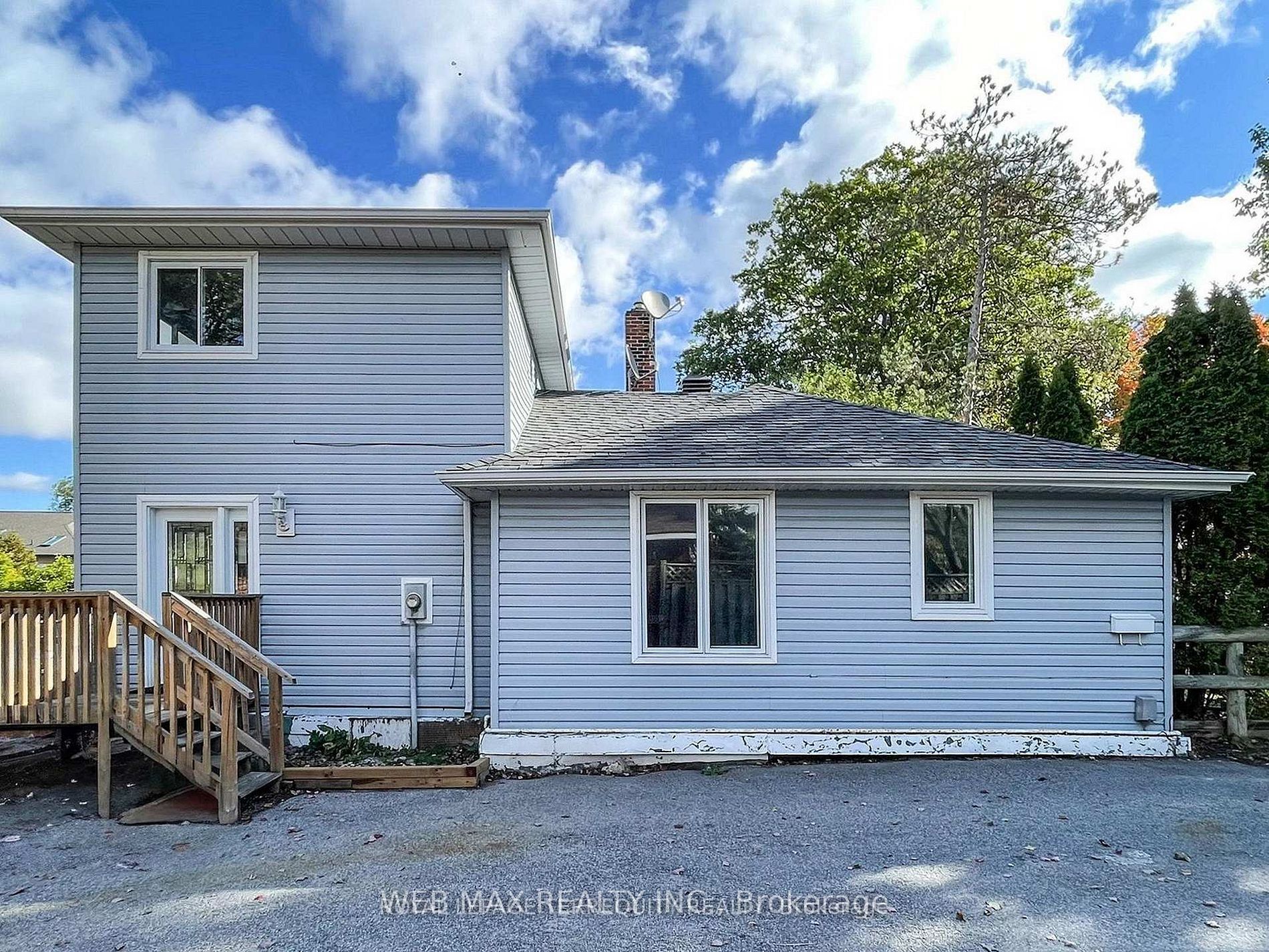 40 Brennan Avenue, Barrie, ON L4N 3X3 photo 2