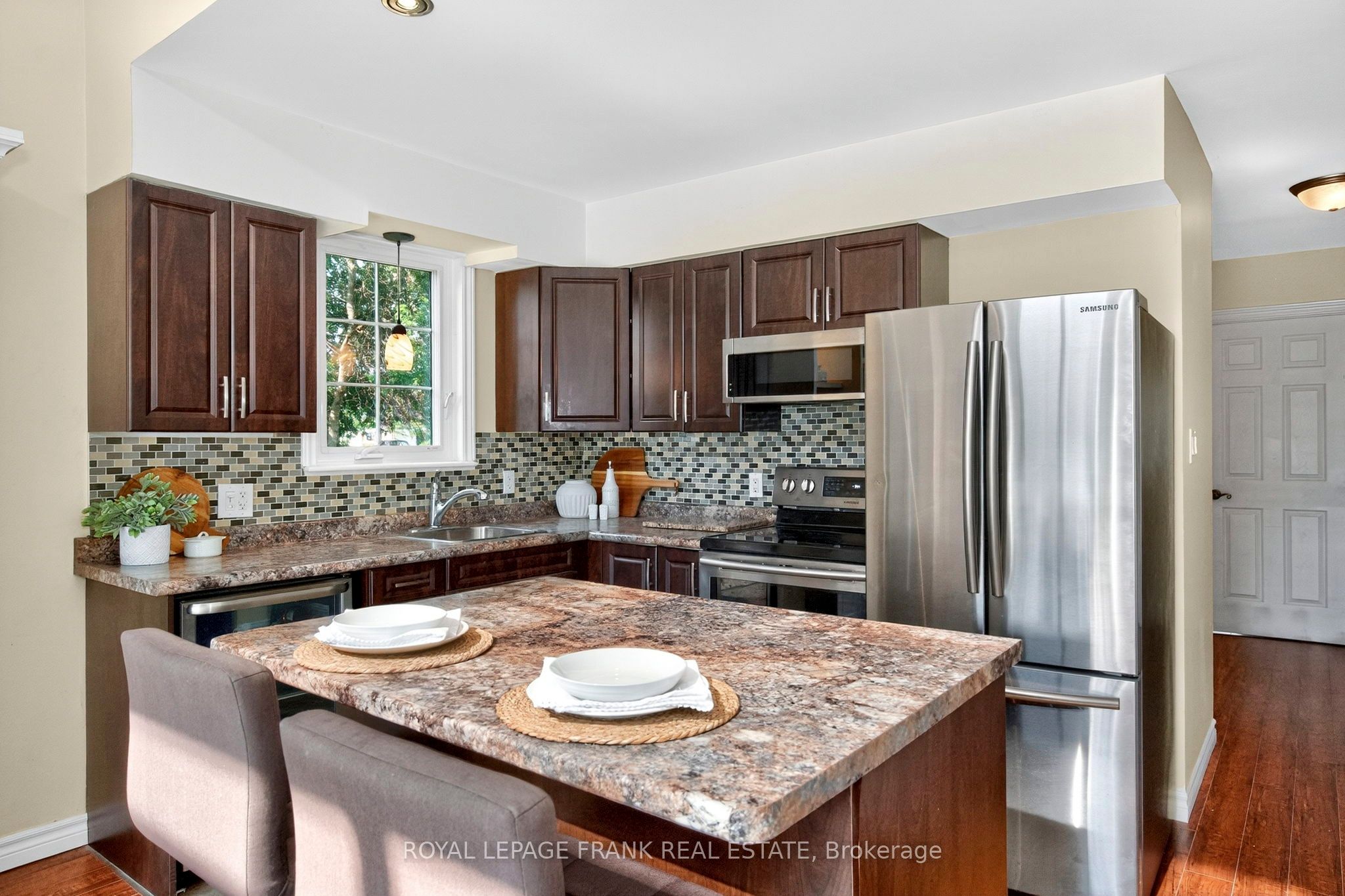 81 Laguna Parkway 14, Ramara, ON L0K 1B0 photo 5