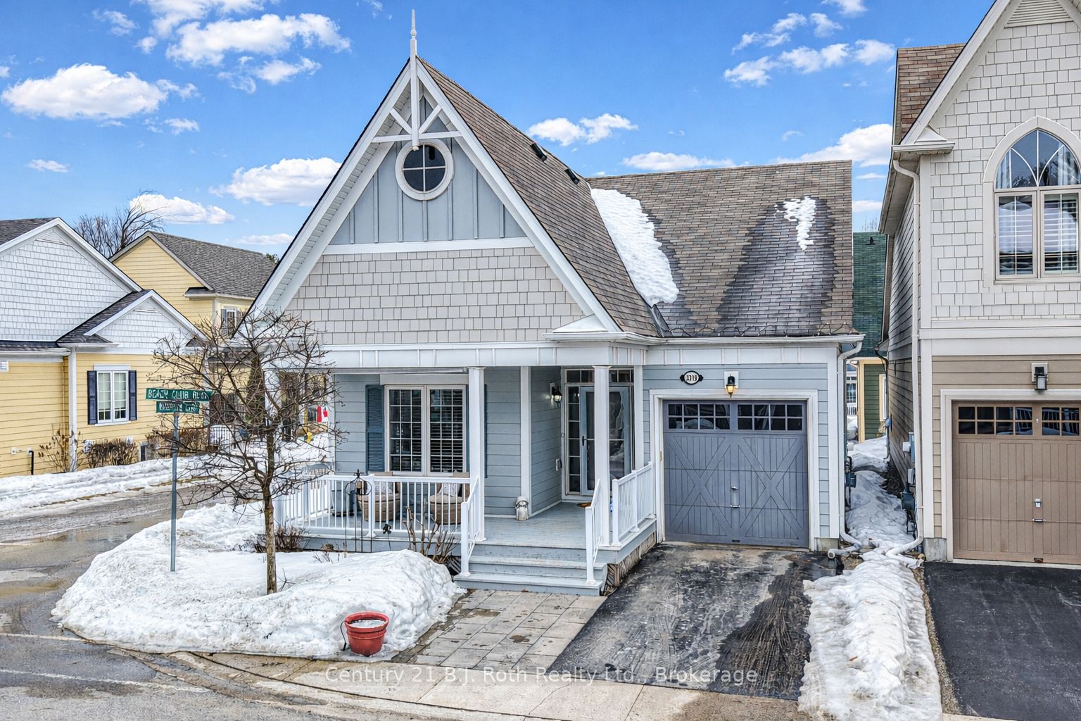 3319 Beach Club Boulevard, Severn, ON L3V 0E1