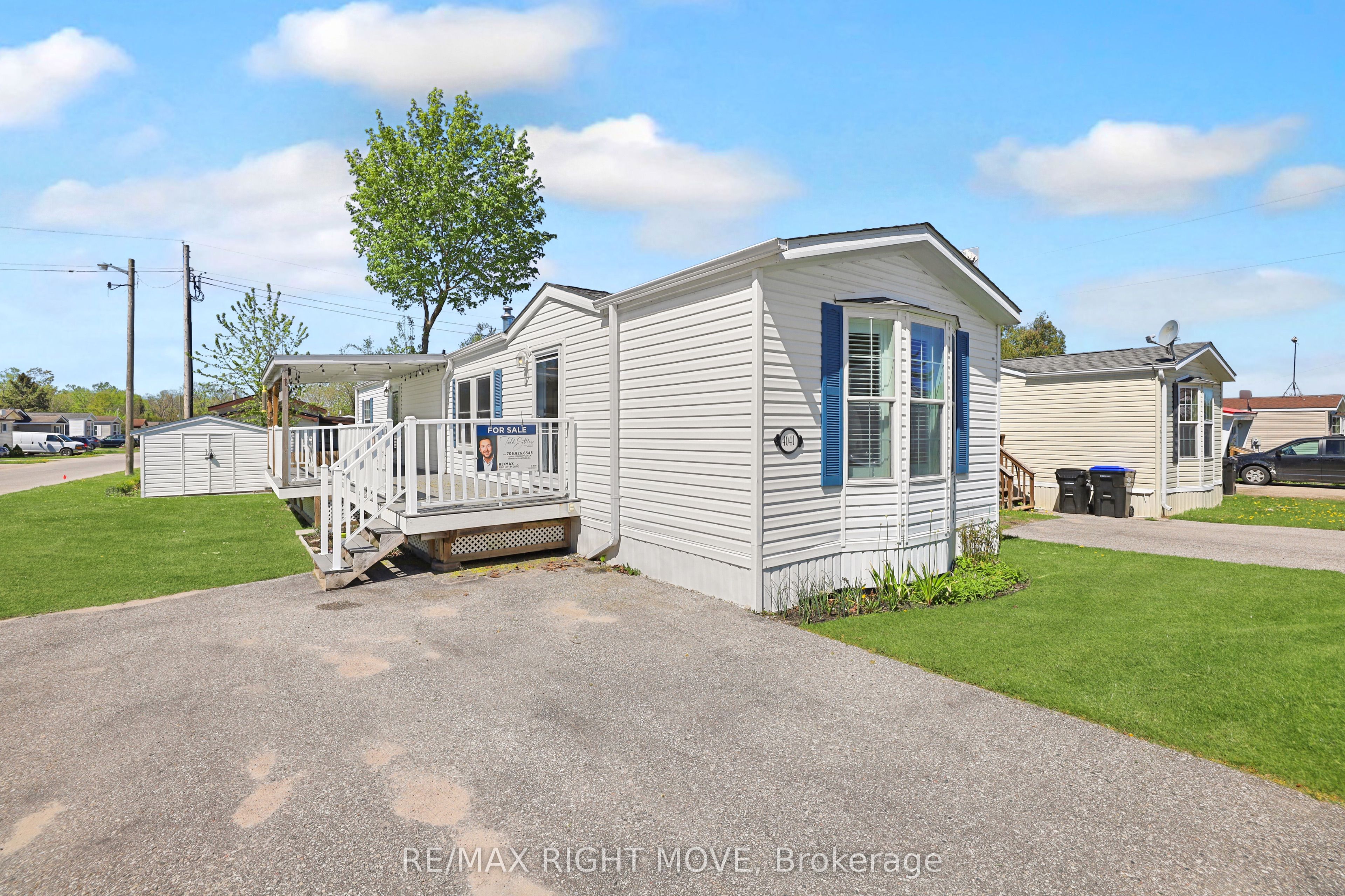 4041 Ash Crescent, Severn, ON L3V 0V1 photo 3
