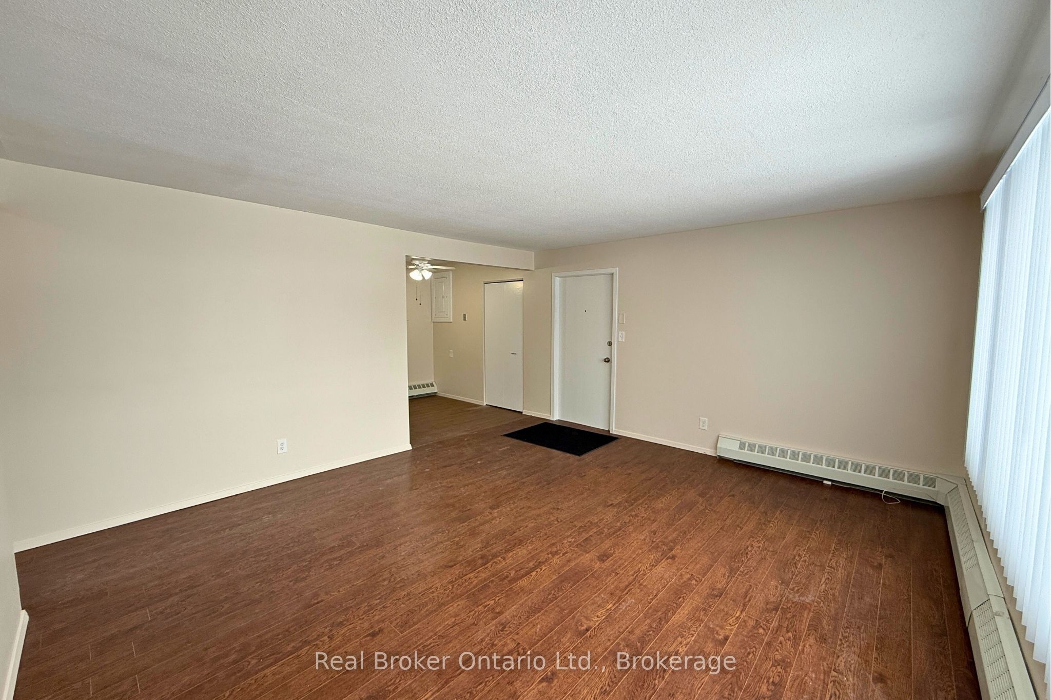 301 West Street N 8, Orillia, ON L3V 5E1 photo 5