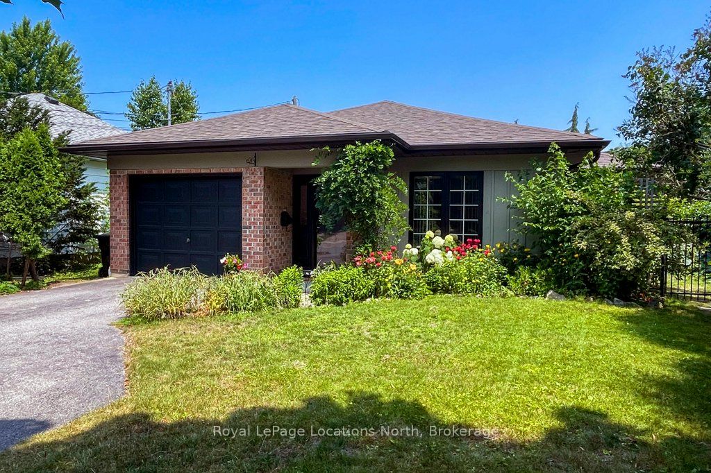 115 Robinson Street, Collingwood, ON L9Y 3M2 photo 3