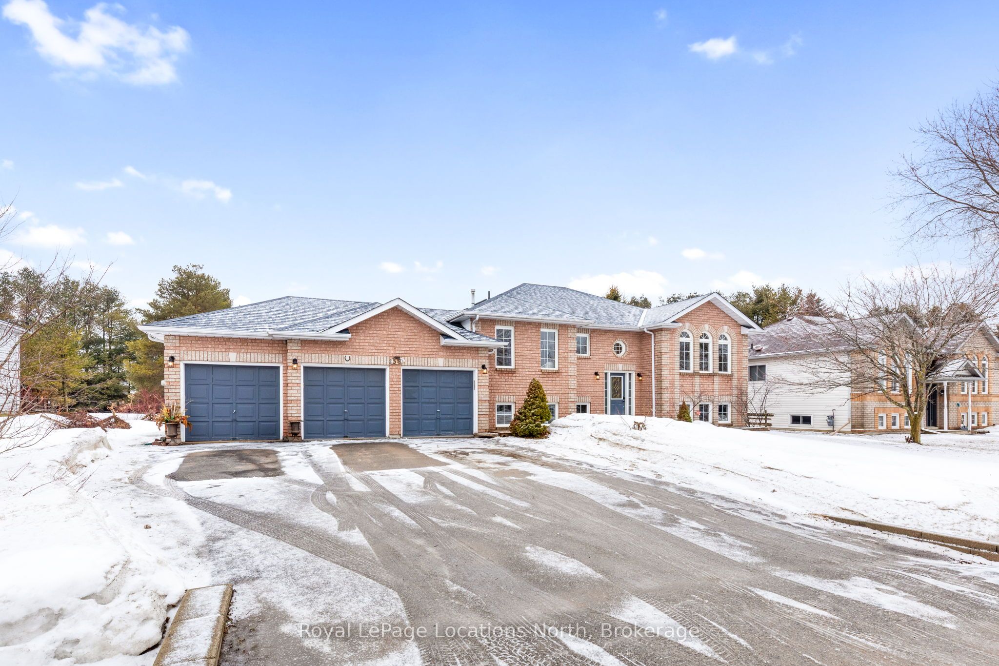 58 Lamont Creek Drive, Wasaga Beach, ON L9Z 1J9 photo 3