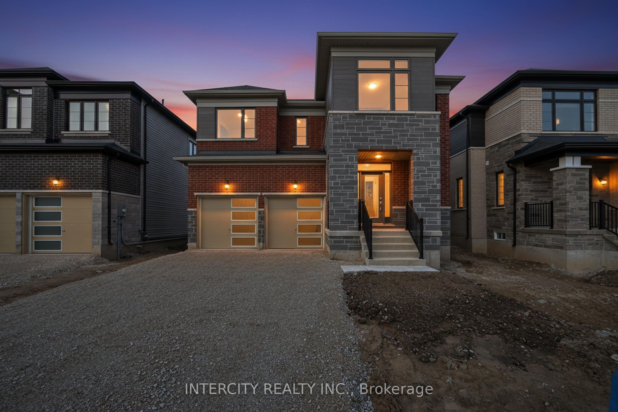 32 Legacy Circle, Wasaga Beach, ON L9Z 0M5 photo 2
