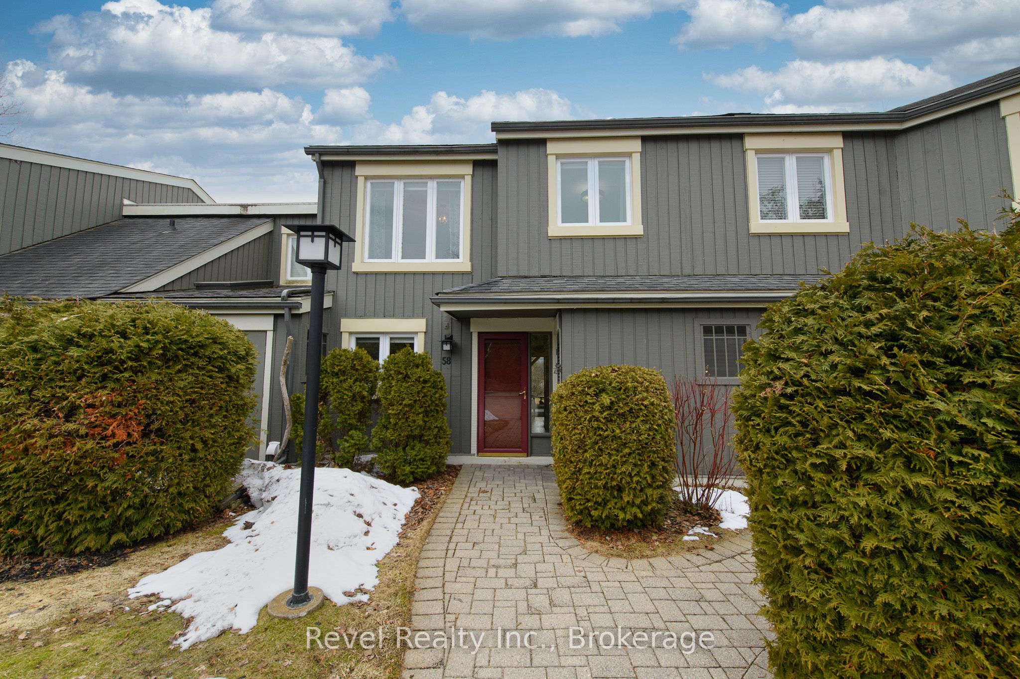 145 Fairway Crescent 58, Collingwood, ON L9Y 5B4 photo 3