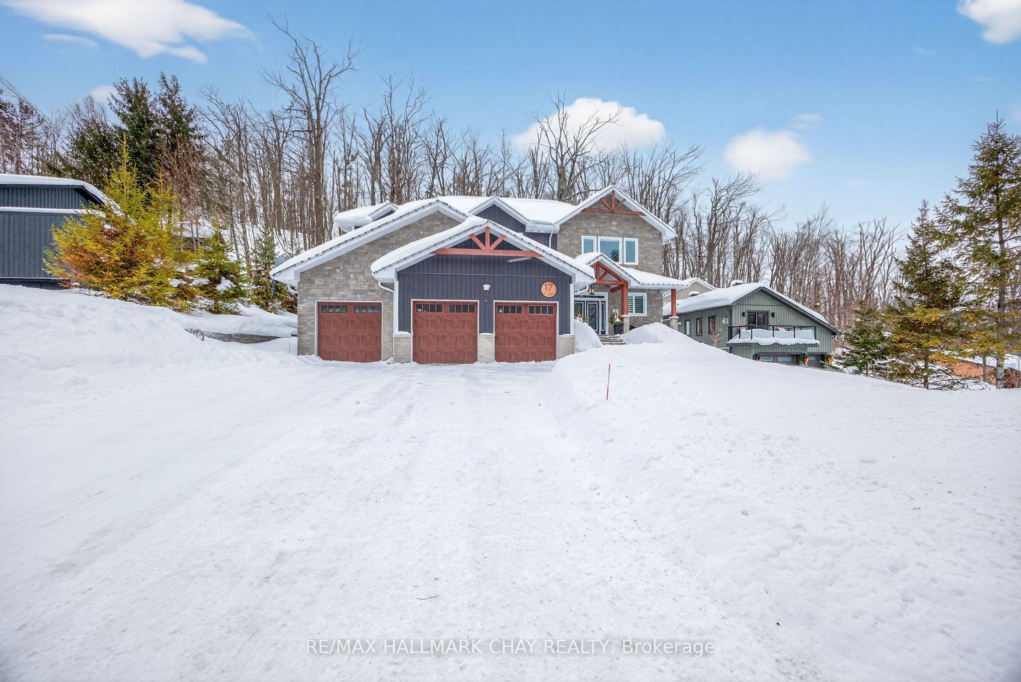 17 Pine Ridge Trail, Oro-Medonte, ON L4M 4Y8 photo 2