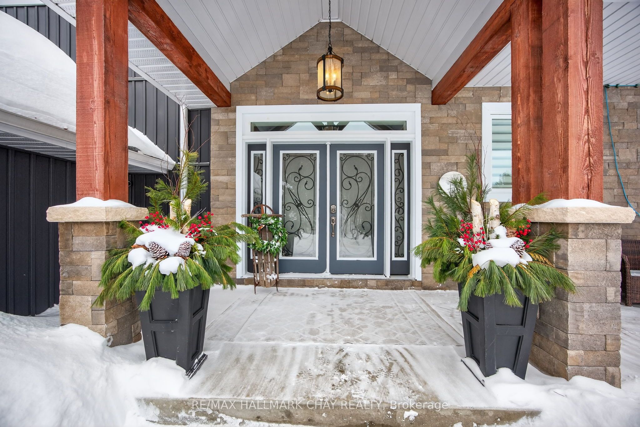 17 Pine Ridge Trail, Oro-Medonte, ON L4M 4Y8 photo 4