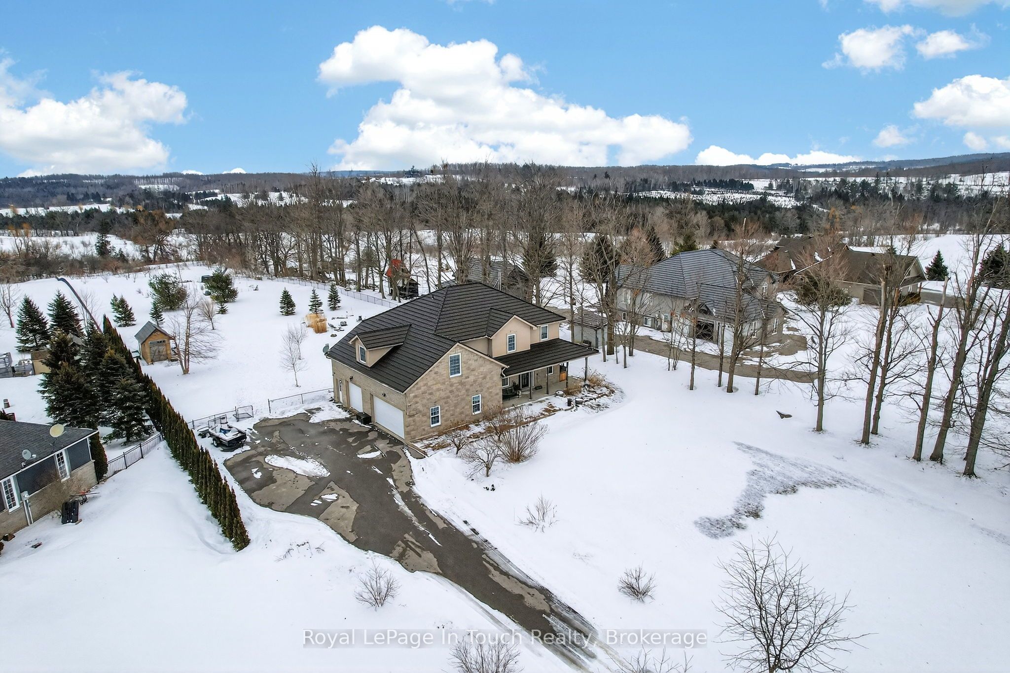3225 10 Line N, Oro-Medonte, ON L0L 1T0 photo 2