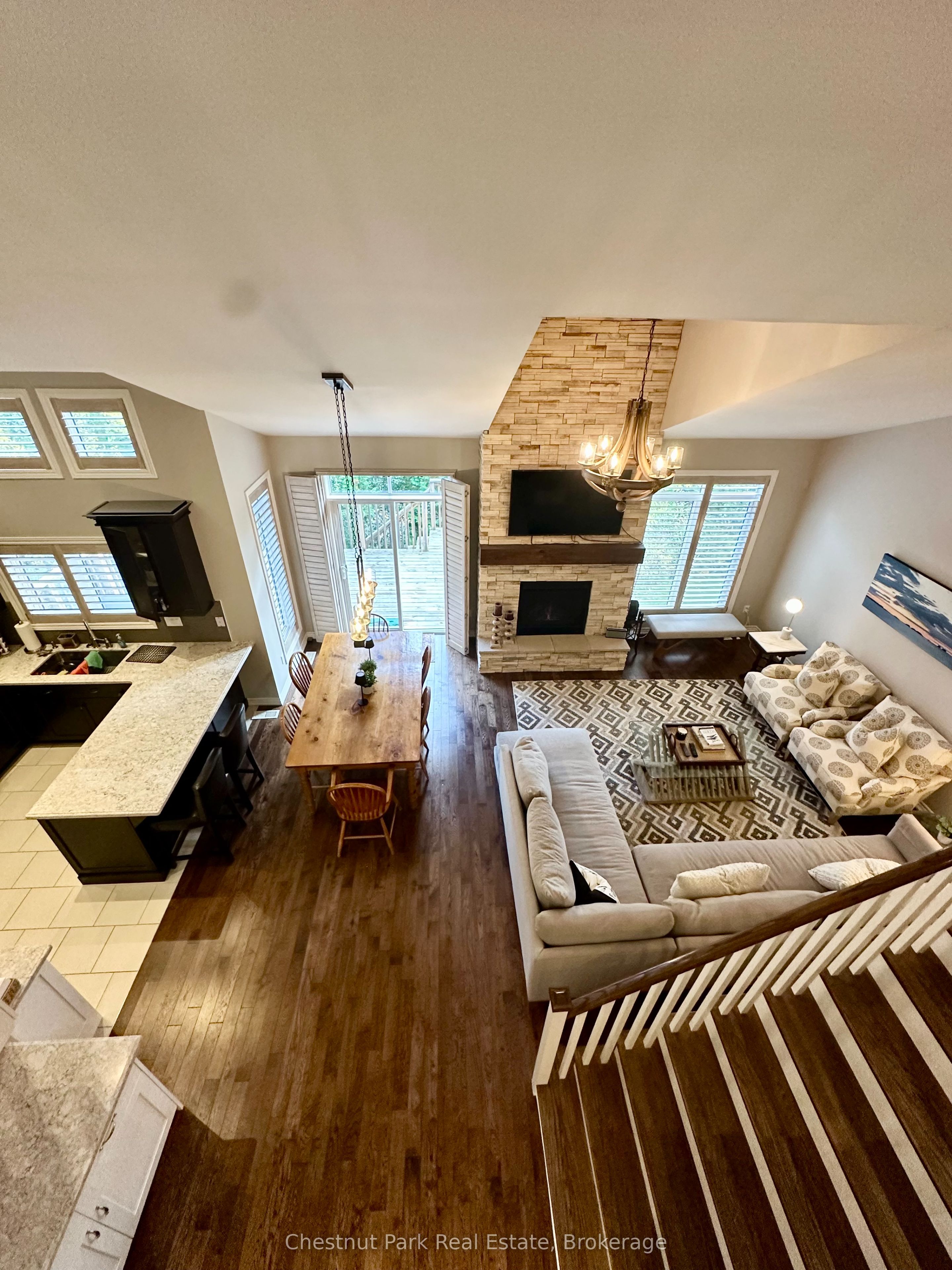 8 Robbie Way, Collingwood, ON L9Y 0X5 photo 2