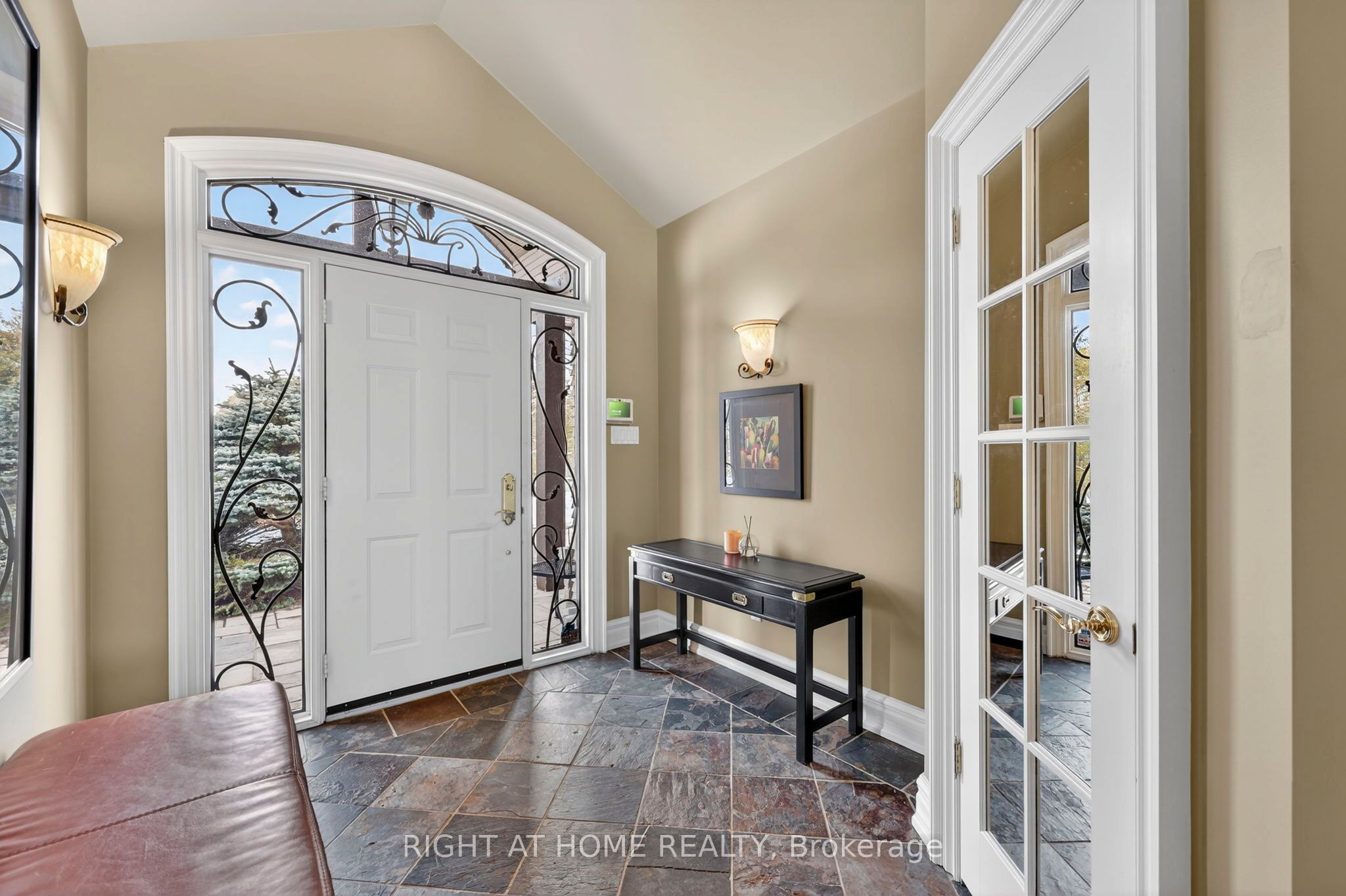 13 Alpine Way, Oro-Medonte, ON L0L 2L0 photo 4