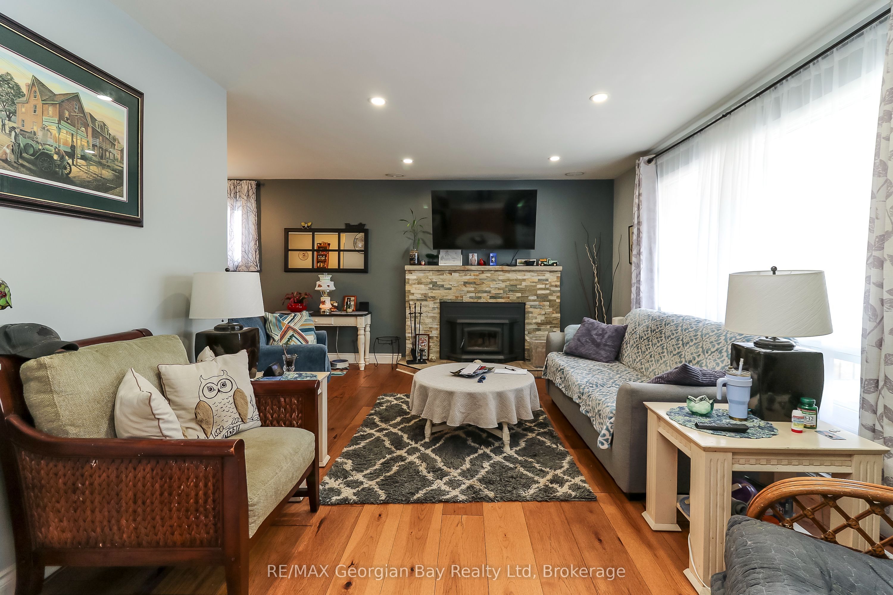57 MAPLE Street, Tay, ON L0K 2A0 photo 4