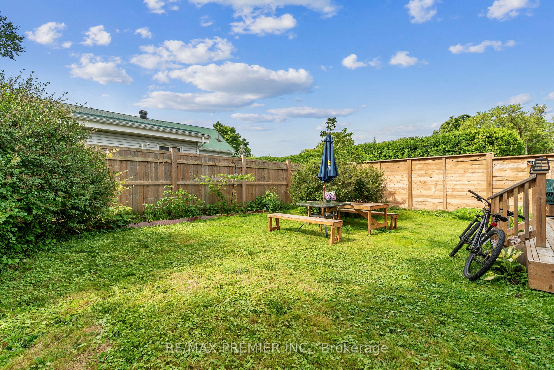 104 Rodney Street, Collingwood, ON L9Y 1E1 photo 4
