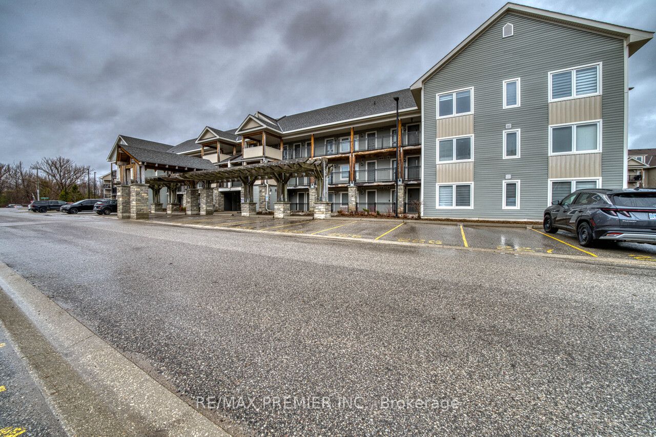 2 Cove Court 302, Collingwood, ON L9Y 0Y6 photo 2