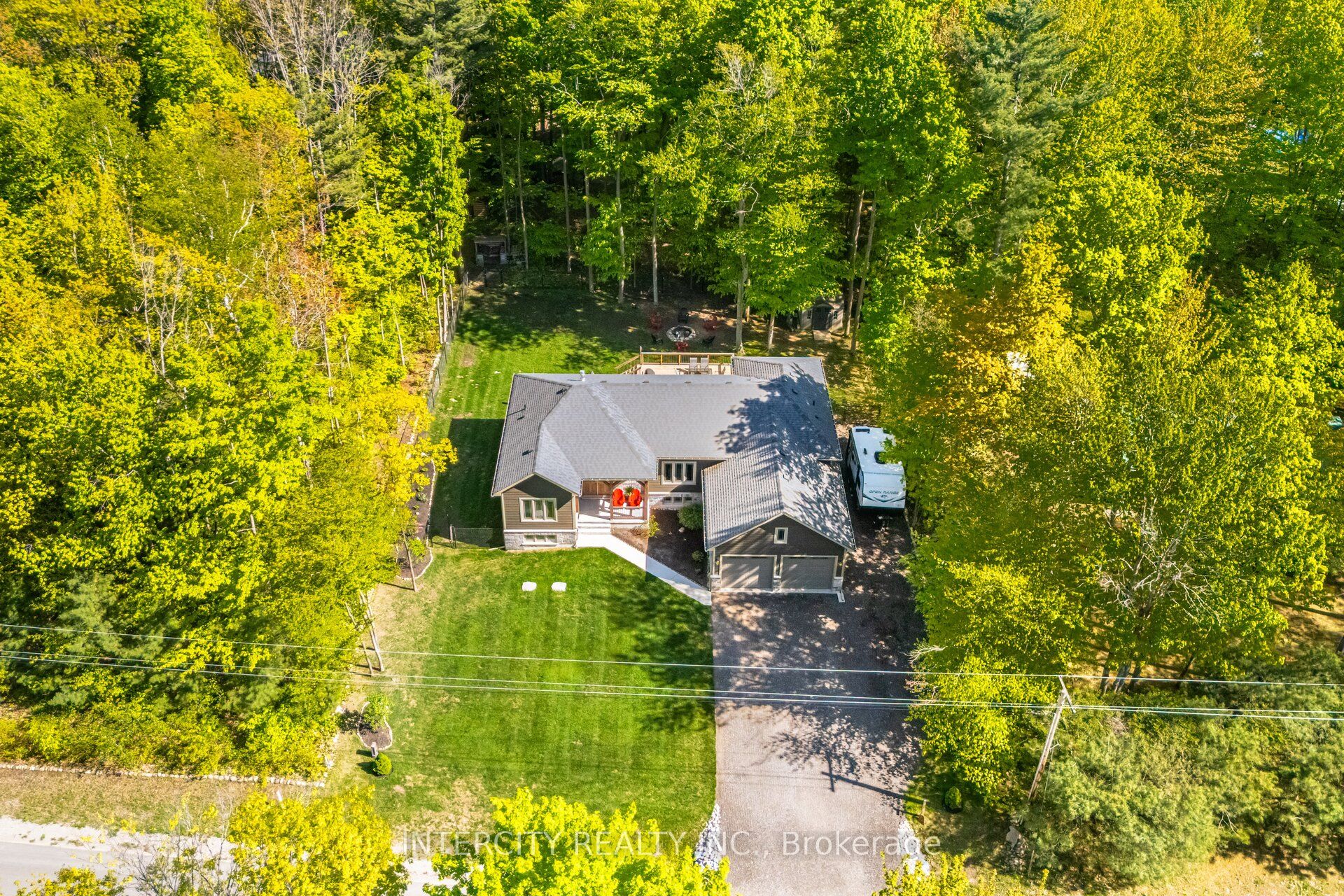 41 Tall Pines Drive, Tiny, ON L9M 0H4