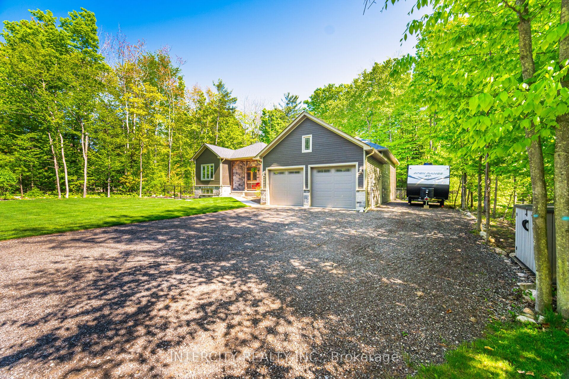 41 Tall Pines Drive, Tiny, ON L9M 0H4 photo 5