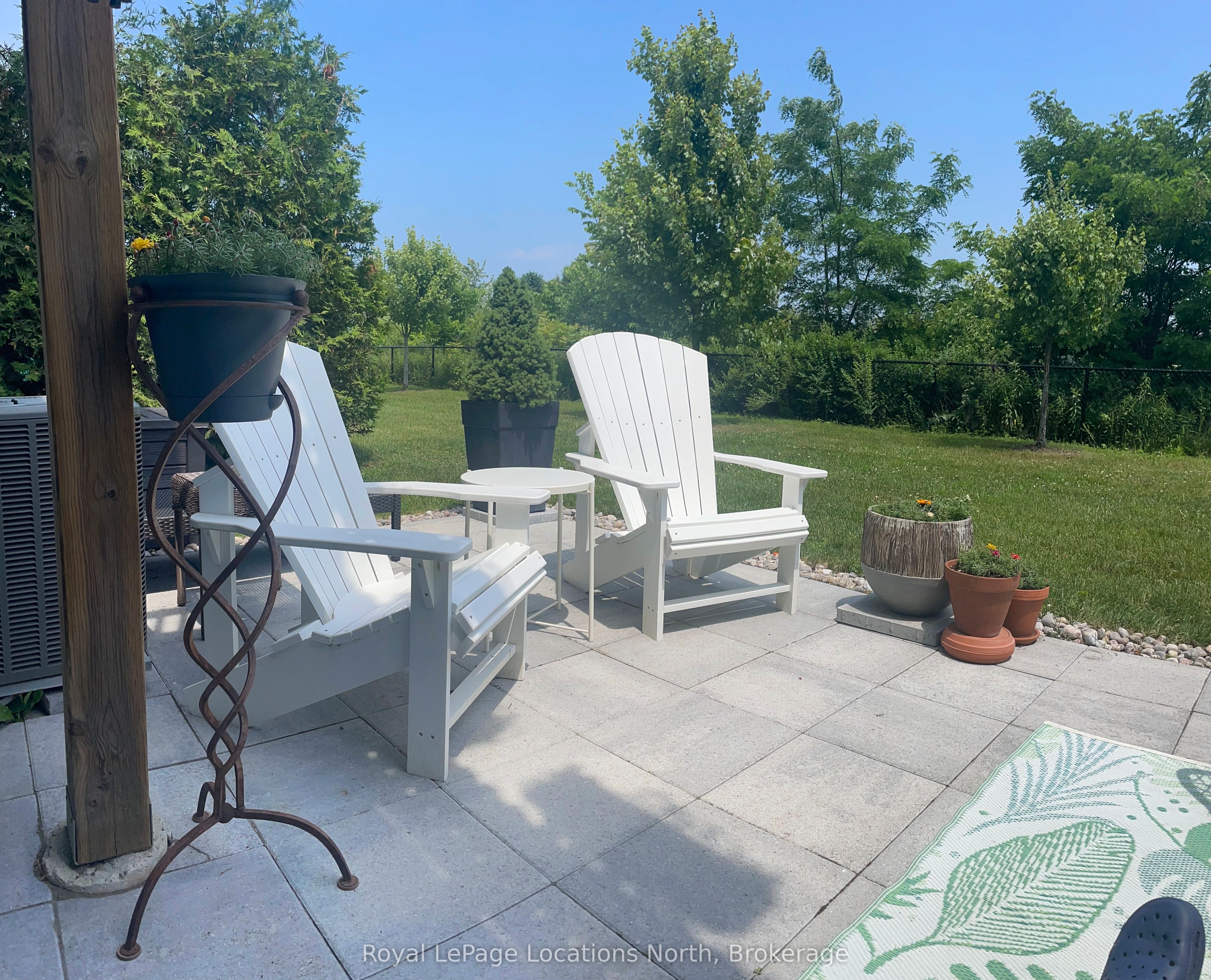 32 Berkshire Avenue, Wasaga Beach, ON L9Z 0G3 photo 3