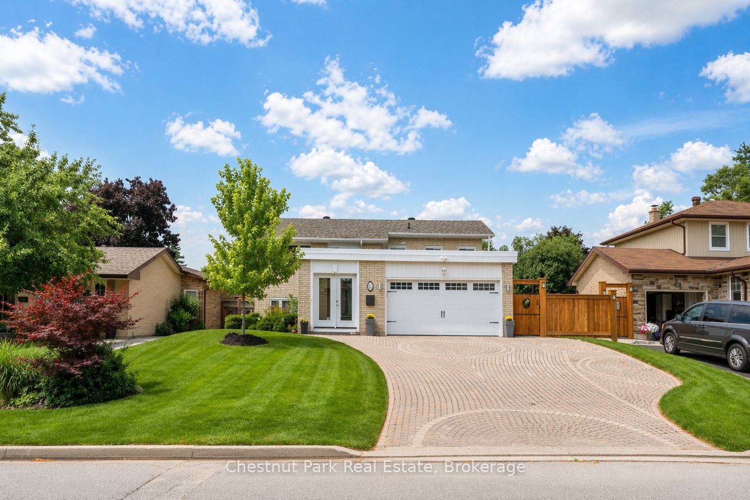16 Davies Crescent, Barrie, ON L4M 2M3 photo 3