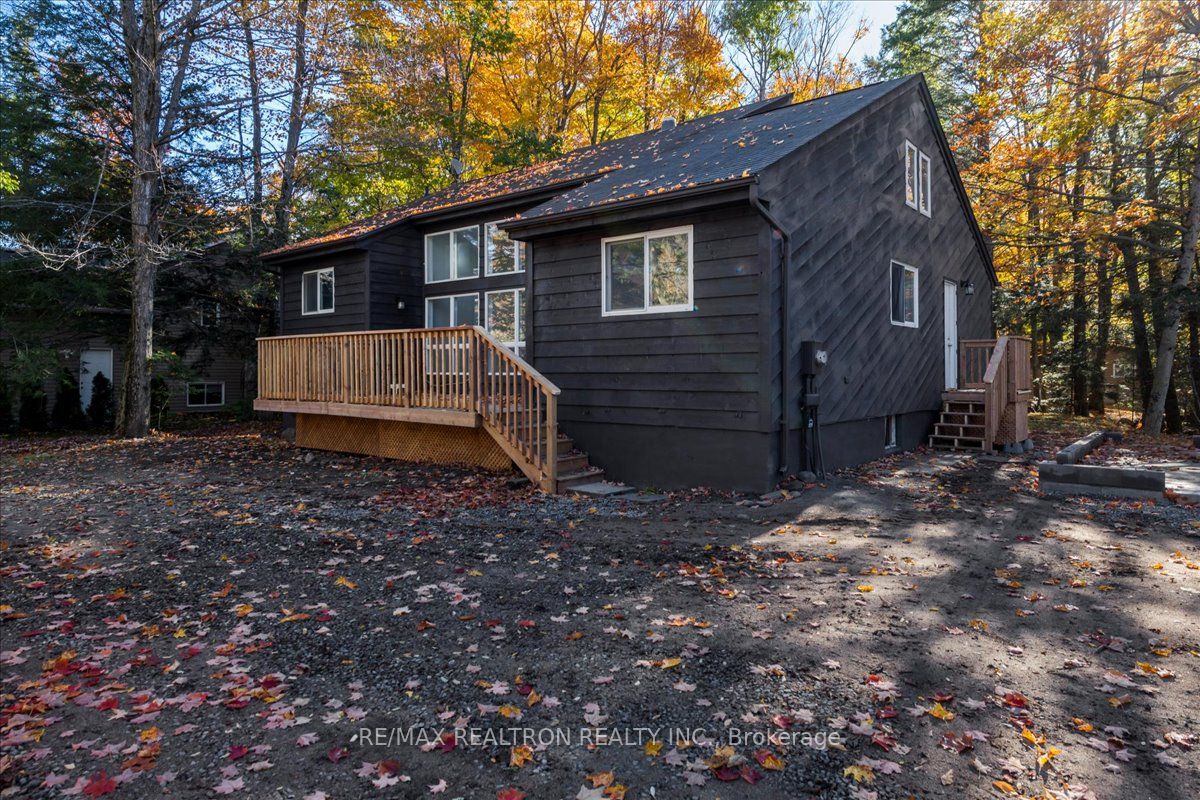 901 17th Concession West Road, Tiny, ON L9M 0J2 photo 3
