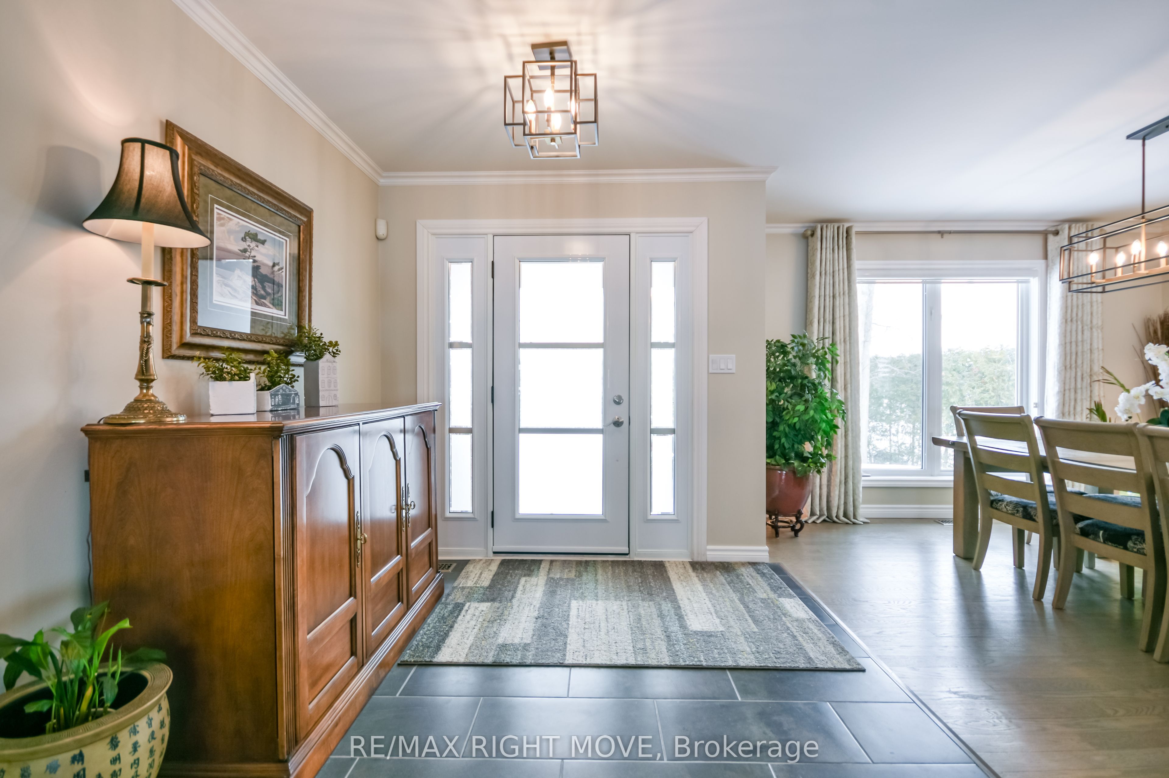 661 Glen Crescent, Orillia, ON L3V 6R2 photo 4