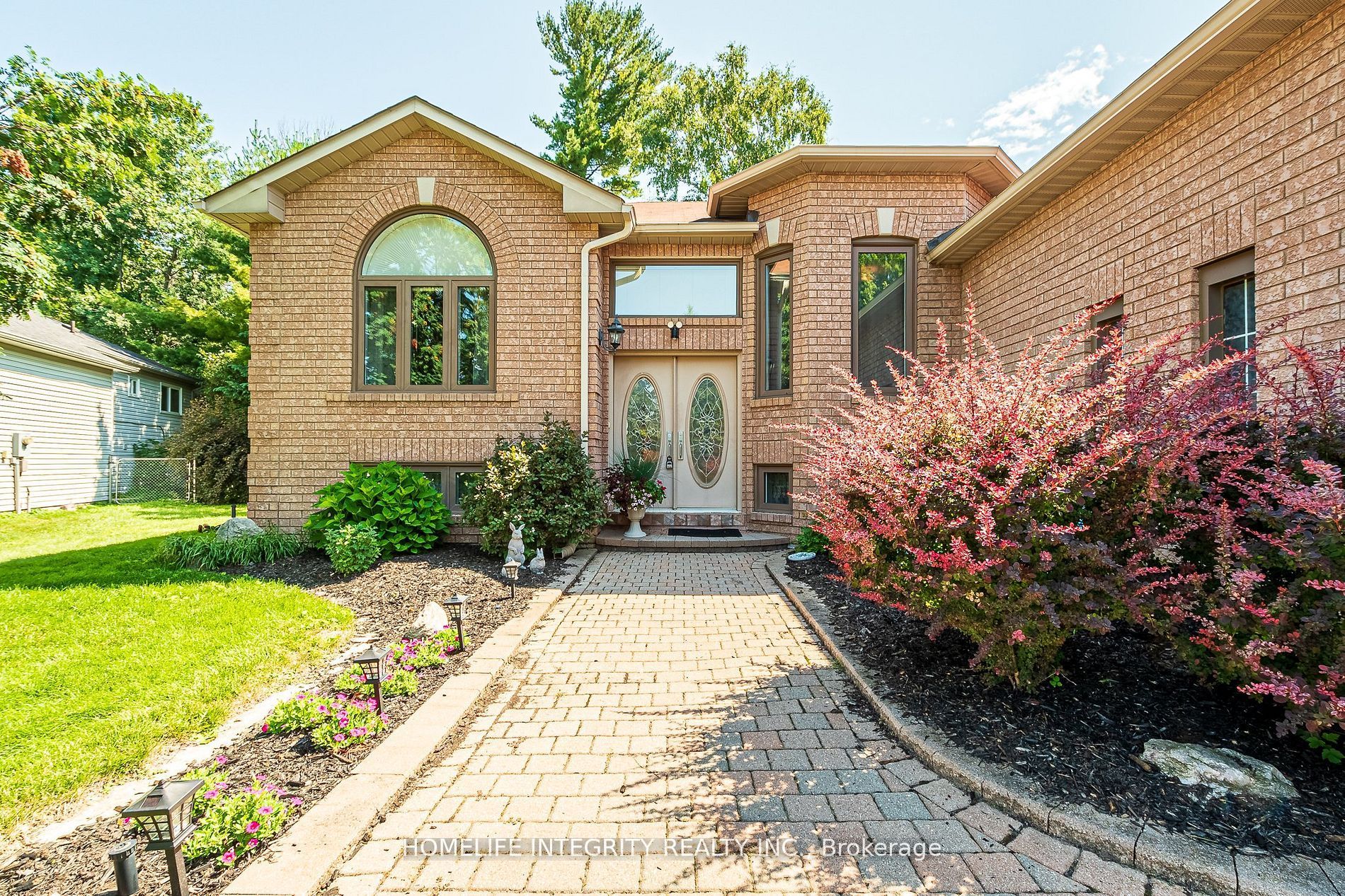 37 Brouwer Crescent, Wasaga Beach, ON L9Z 1L8 photo 3