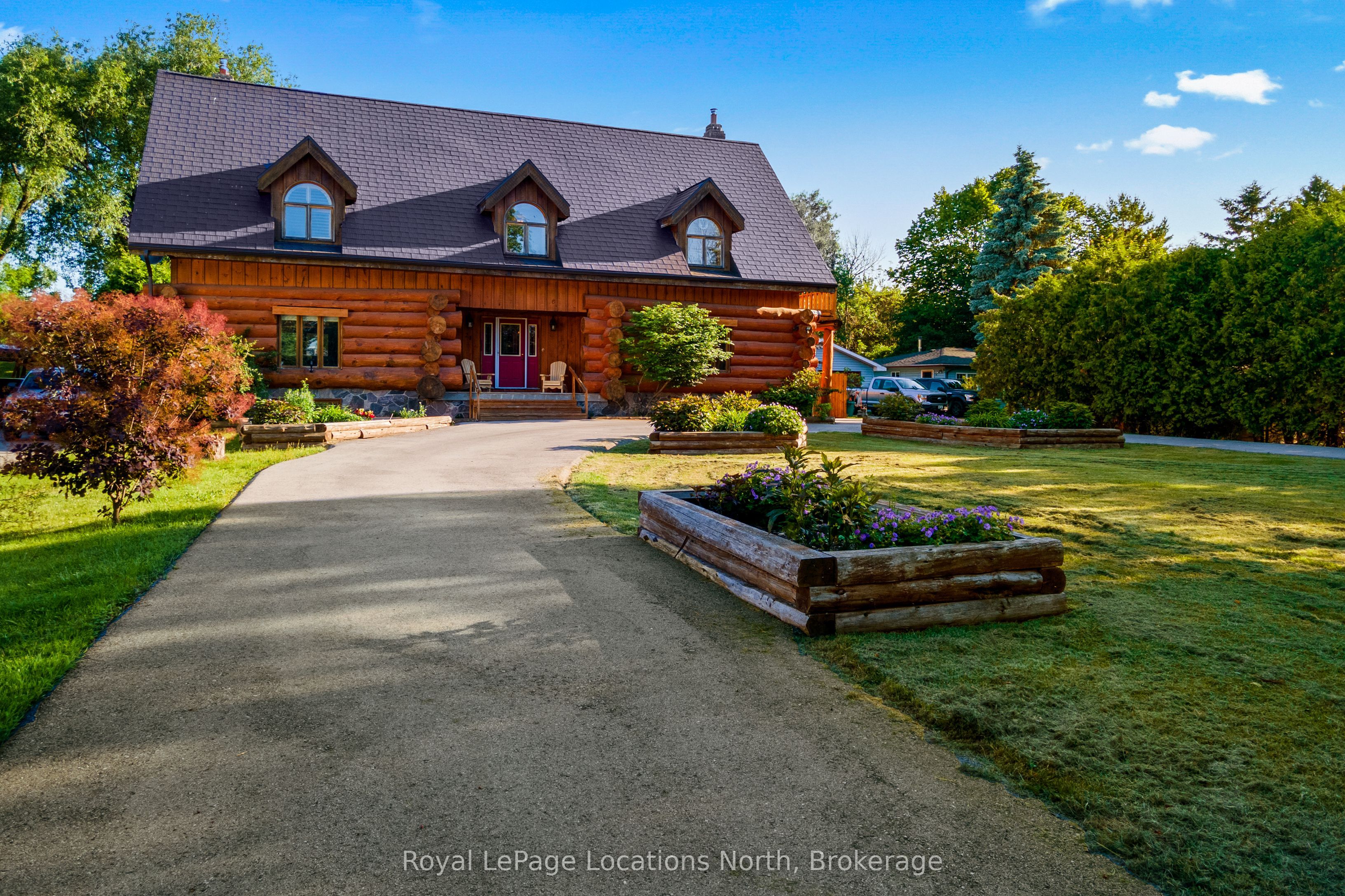 24 Oliver Crescent, Collingwood, ON L9Y 3Z1 photo 2