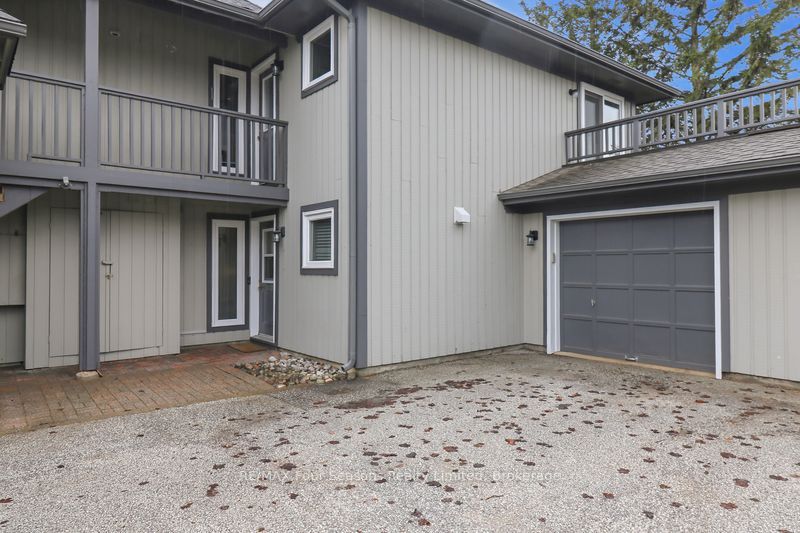 810 Suncrest Circle, Collingwood, ON L9Y 5C7 photo 3