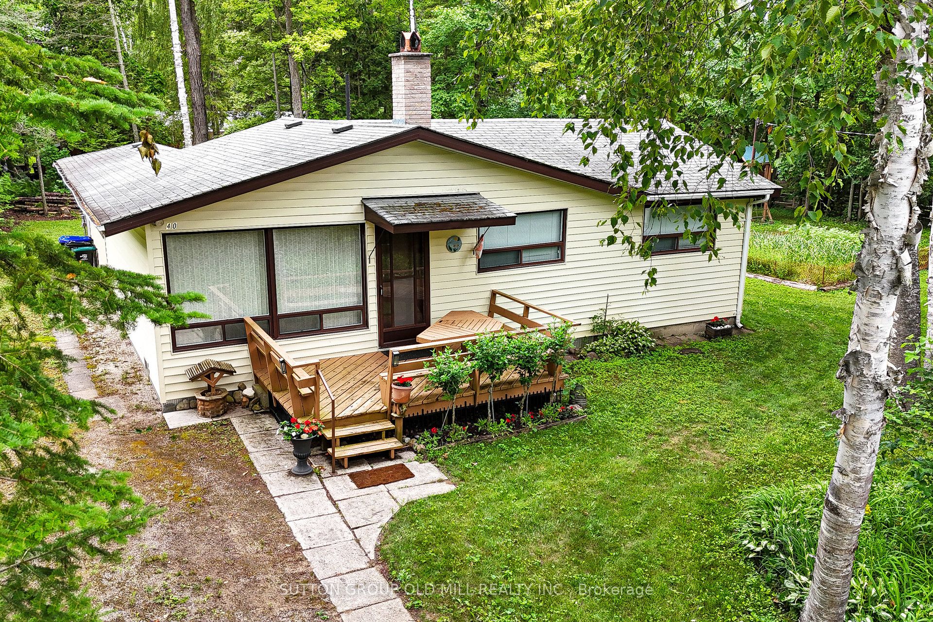 42 55th Street S, Wasaga Beach, ON L9Z 1W9 photo 4