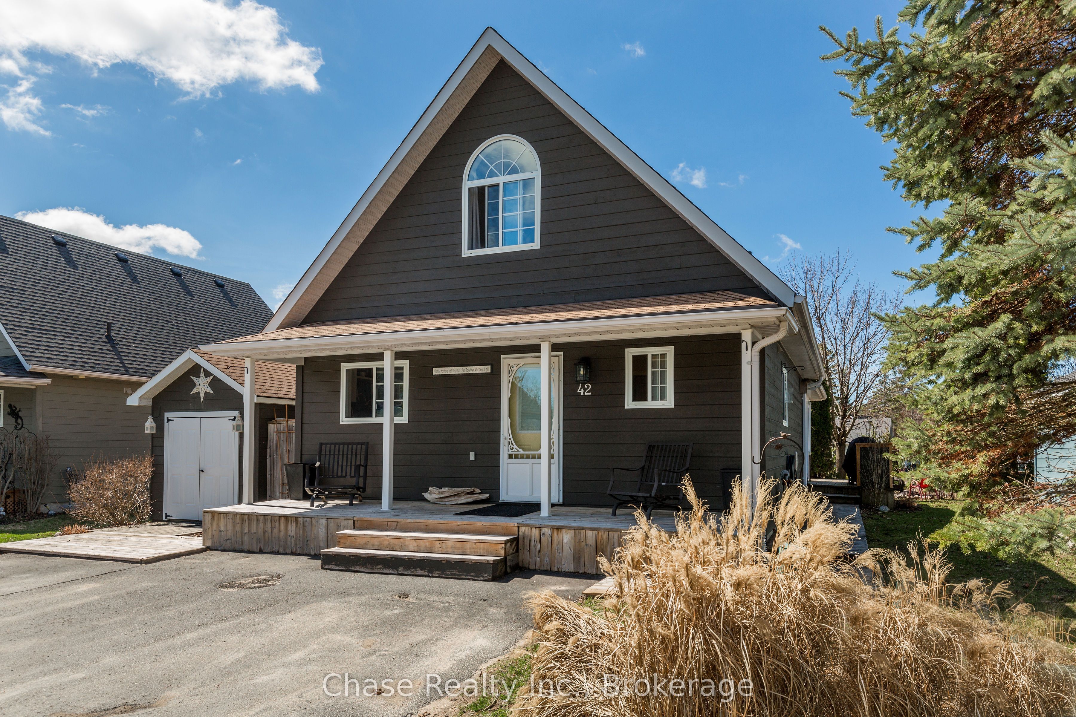 42 Madawaska Trail, Wasaga Beach, ON L9Z 1X7 photo 4