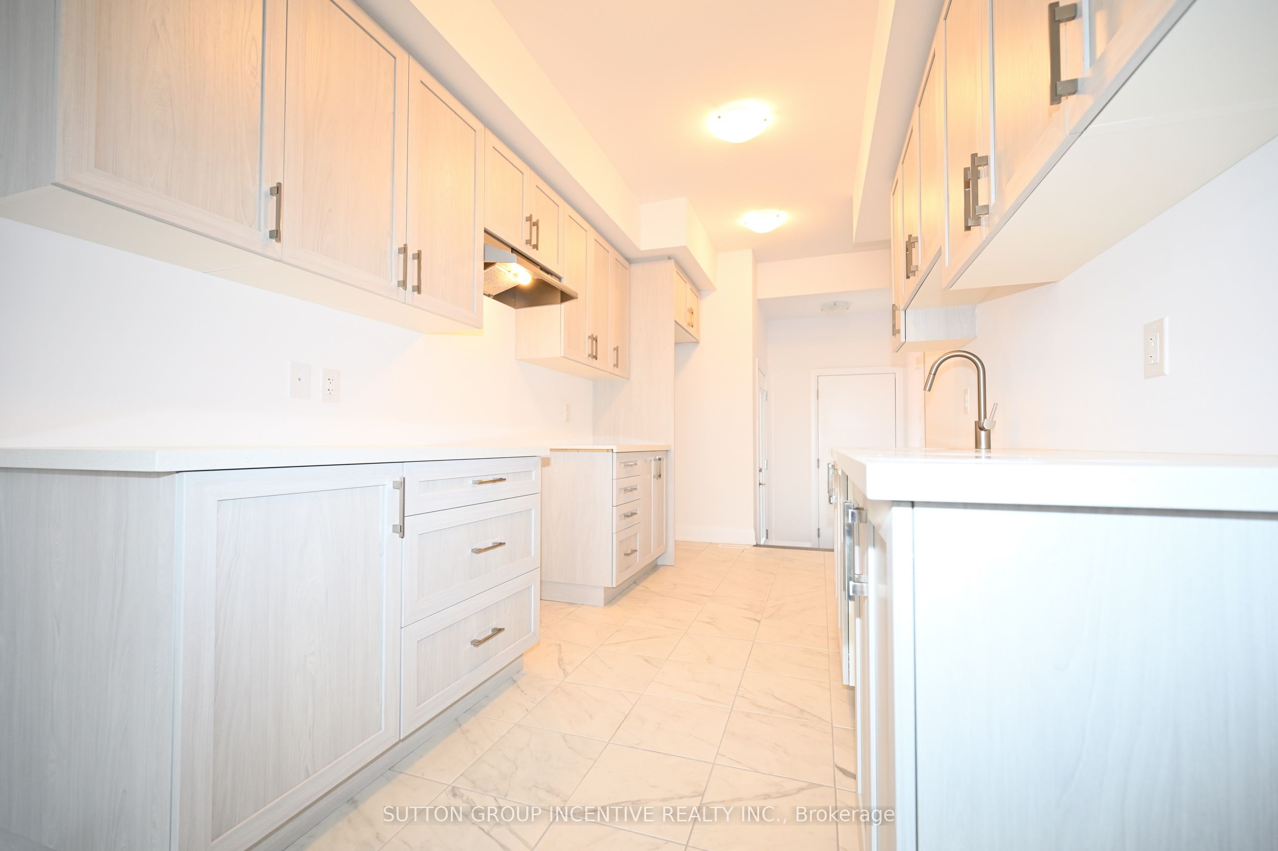 32 WINERY Way 2, Barrie, ON L9J 0Y3 photo 5