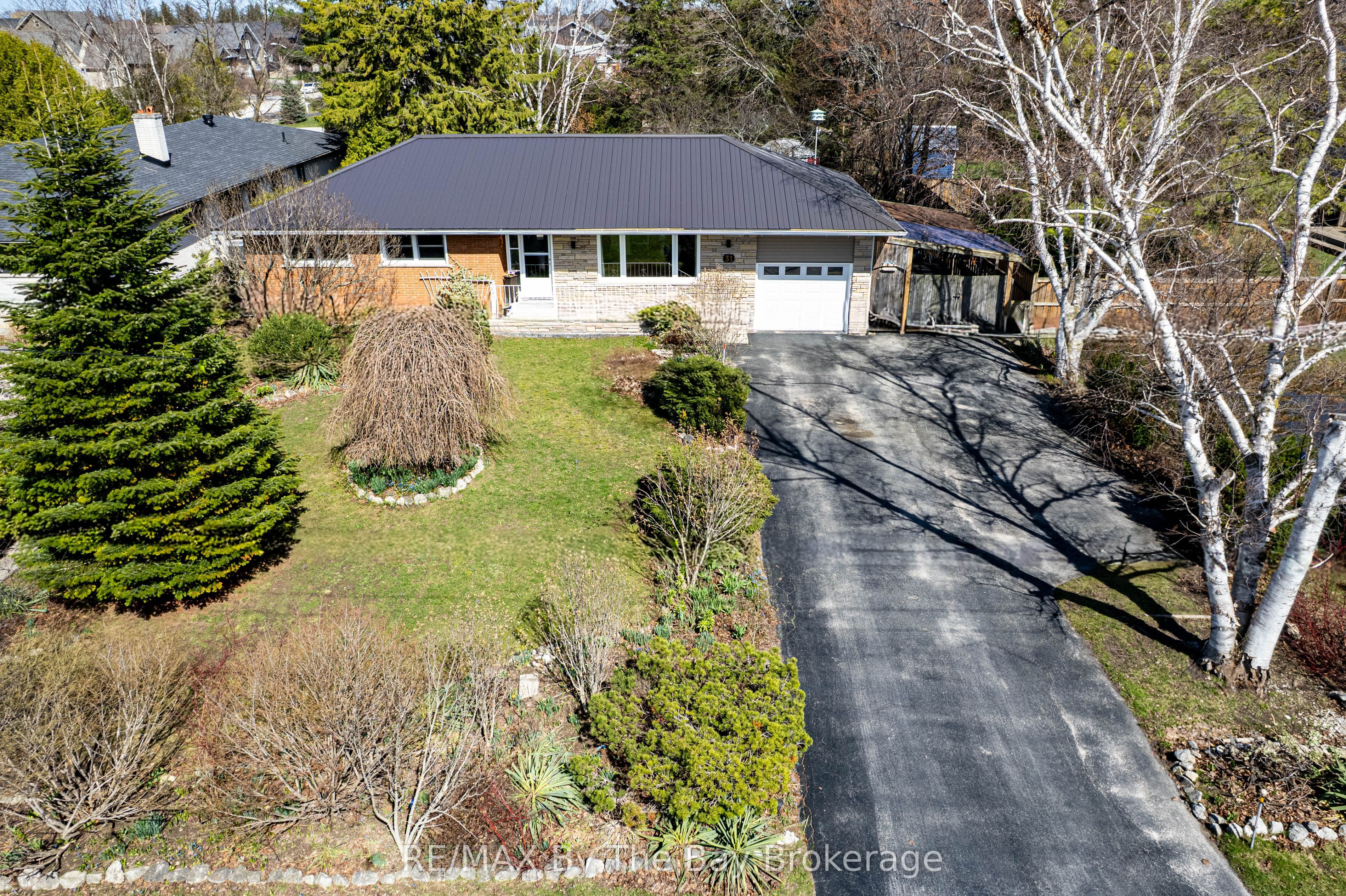 31 Saunders Street, Collingwood, ON L9Y 0G3 photo 3
