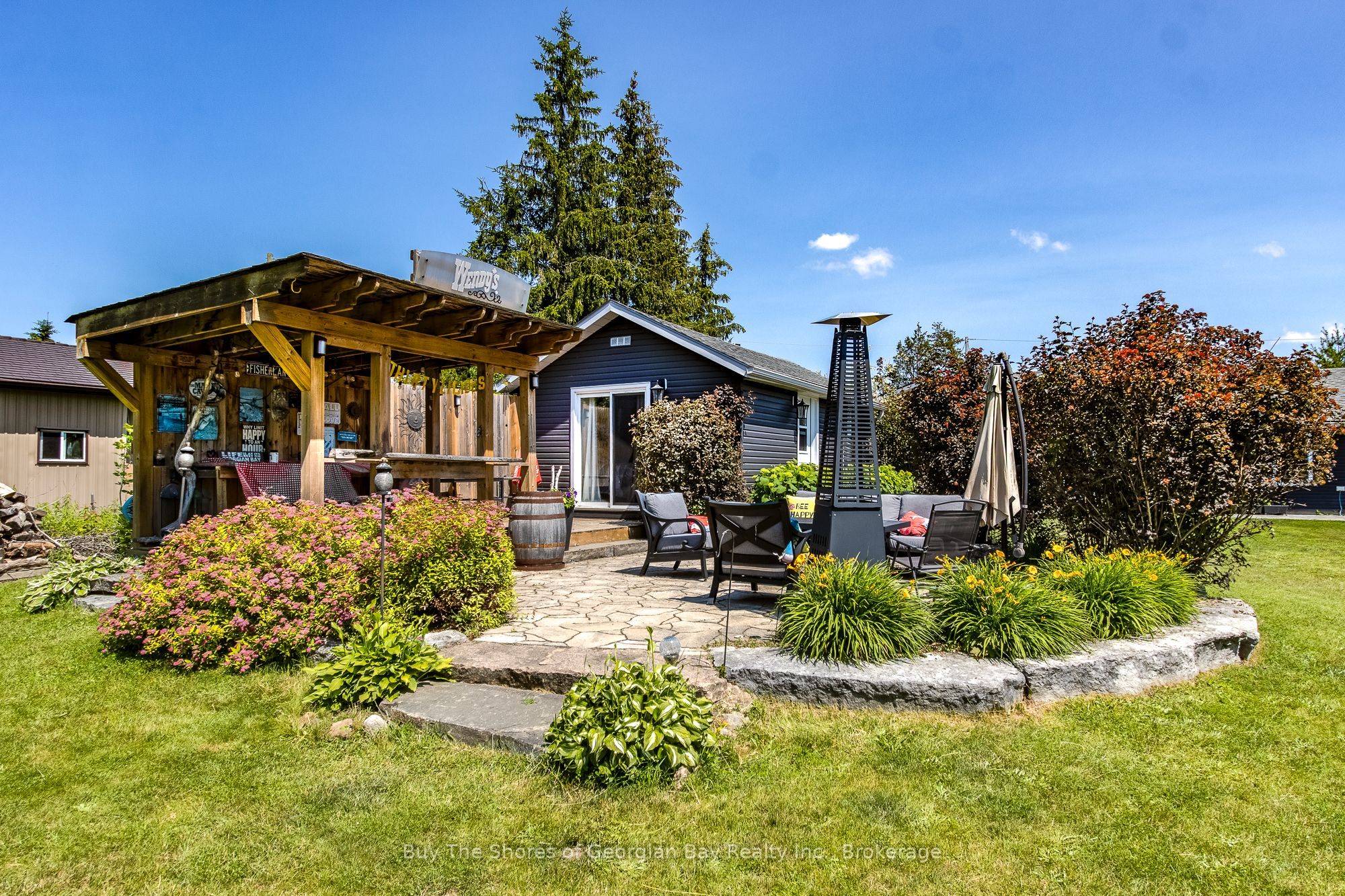 17 Wilcox Road, Tay, ON L4S 2H3 photo 3