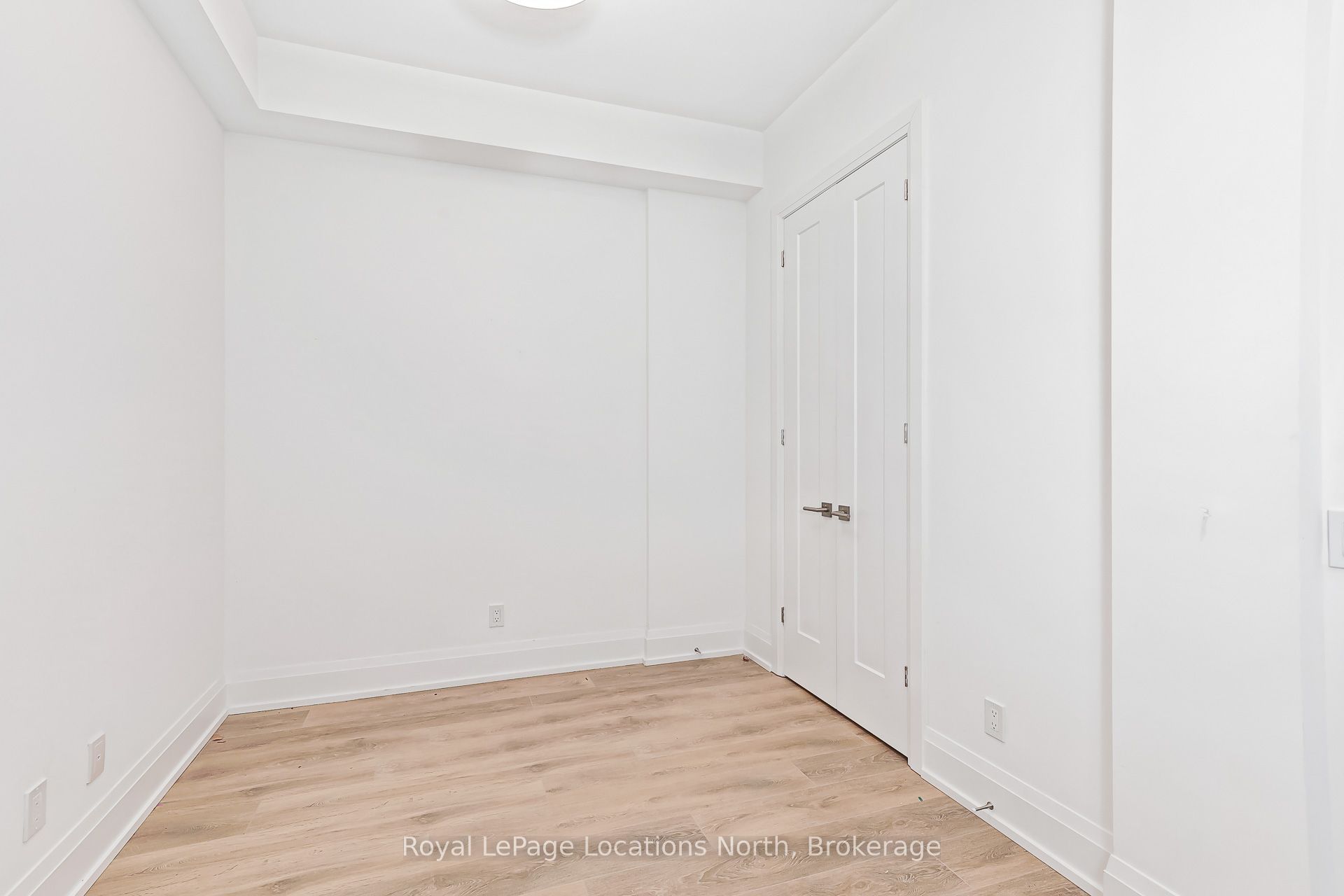 1 HUME Street 322, Collingwood, ON L9Y 0X3 photo 5