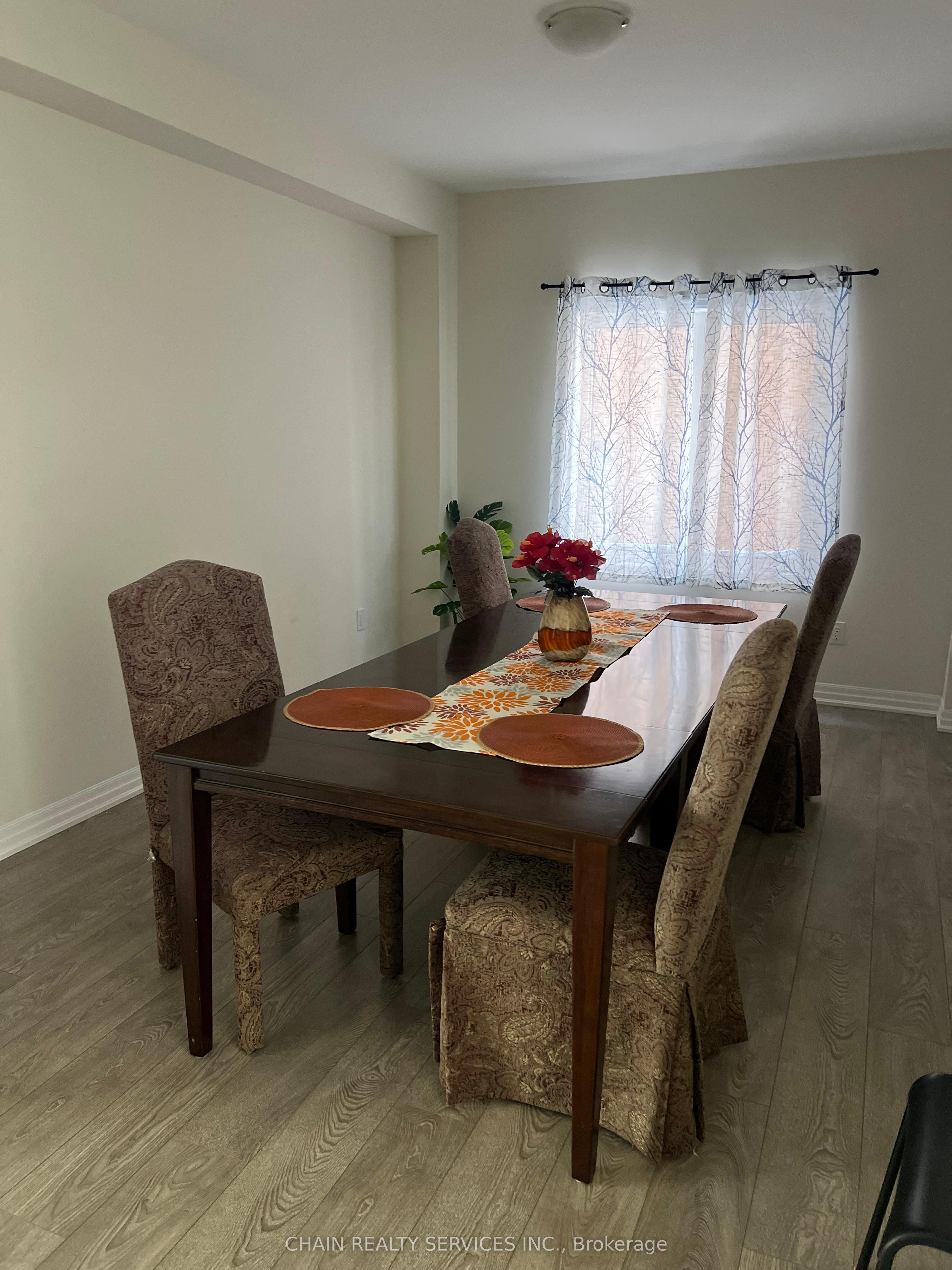 207 Stayner Street, Clearview, ON L0M 1S0 photo 3