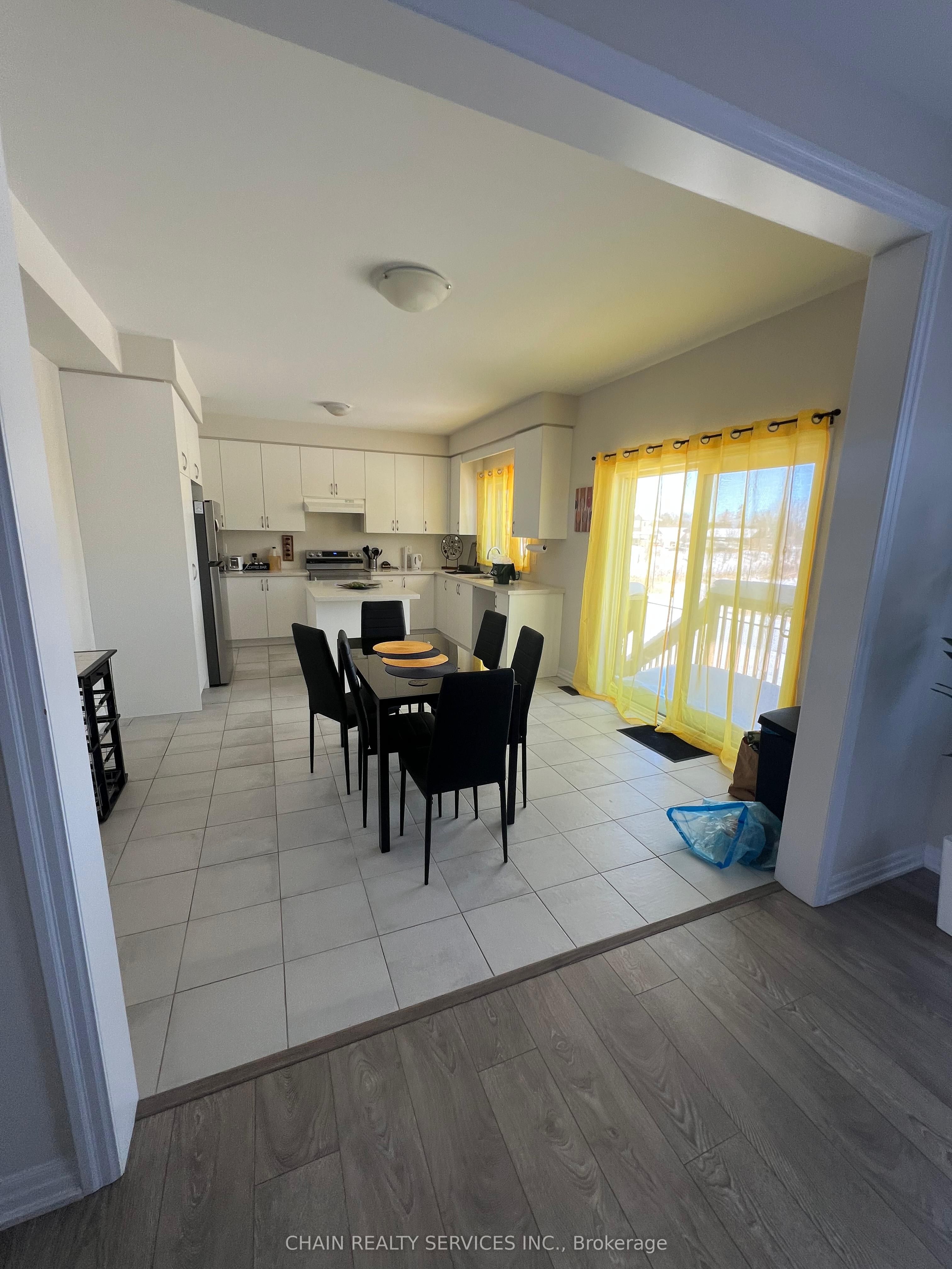 207 Stayner Street, Clearview, ON L0M 1S0 photo 5