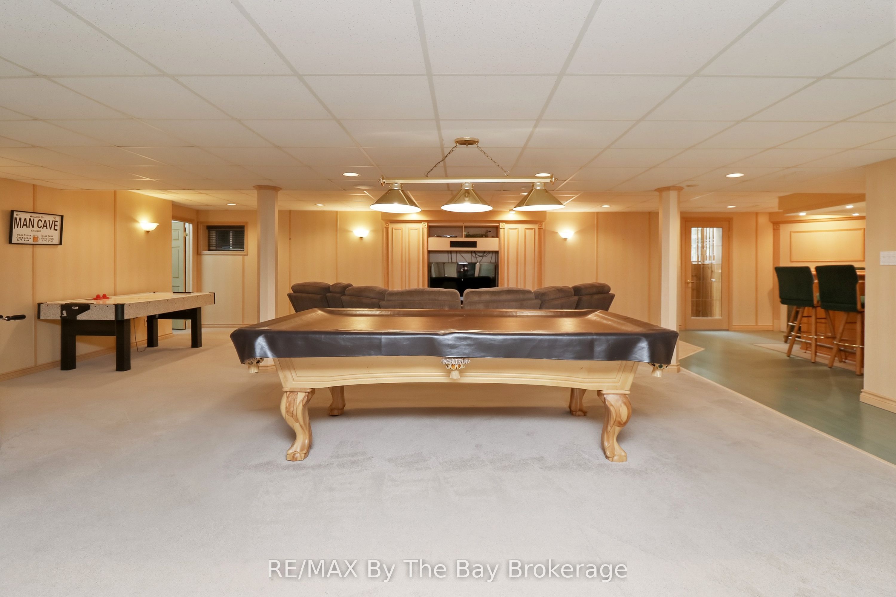70 Fairway Crescent, Wasaga Beach, ON L9Z 1B8 photo 5