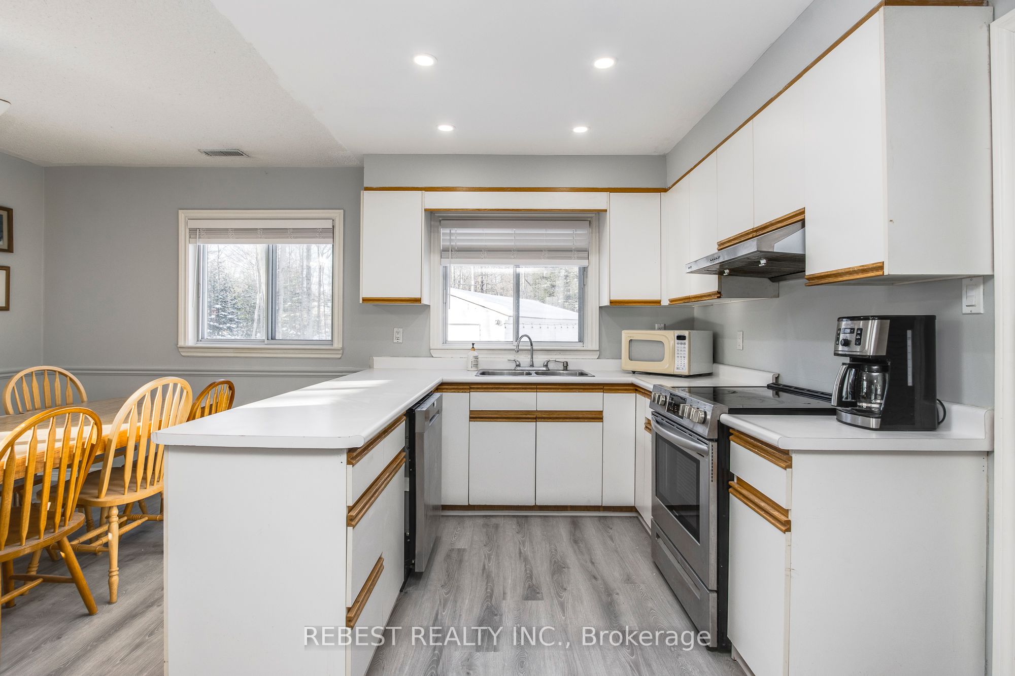 910 Concession Rd 17 W #B, Tiny, ON L9M 1R3 photo 4