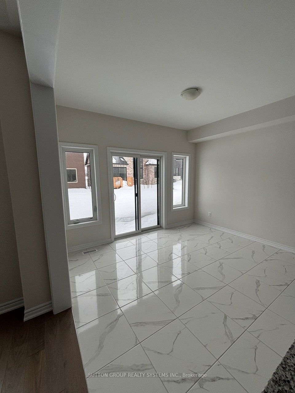 14 Federica Crescent, Wasaga Beach, ON L9Z 0N5 photo 5