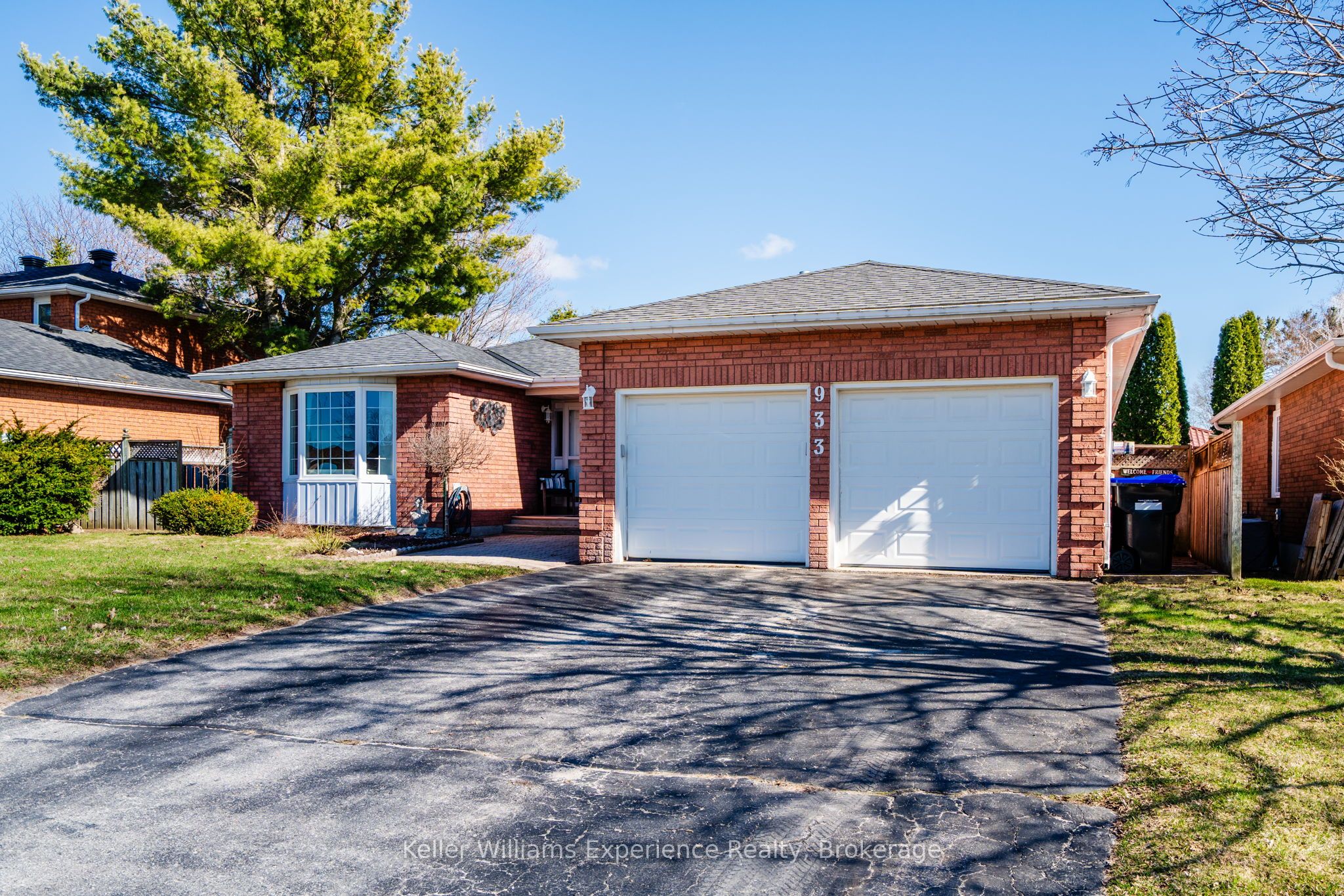 933 Playfair Road, Midland, ON L4R 4X9 photo 2
